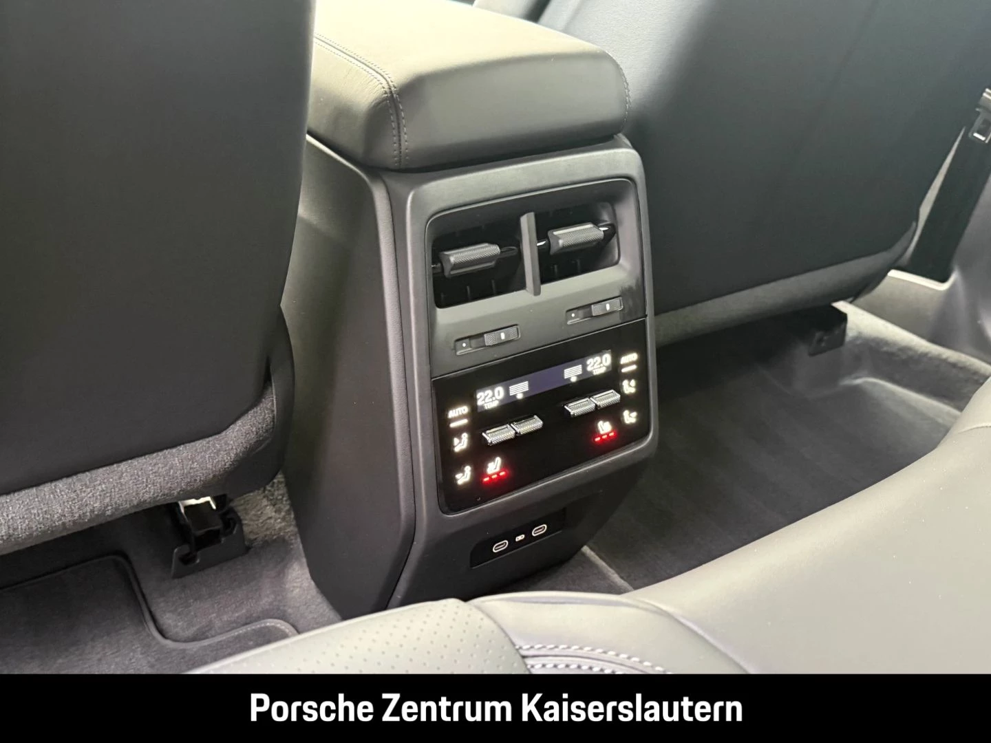 Porsche Macan HA-Lenkung Surround-View BOSE 20-Zoll -MK2 Macan HA-Lenkung Surround-View BOSE 20-Zoll -