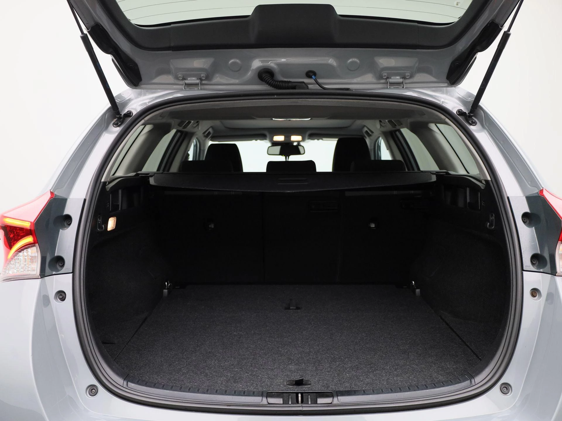 Toyota-Auris-image-13