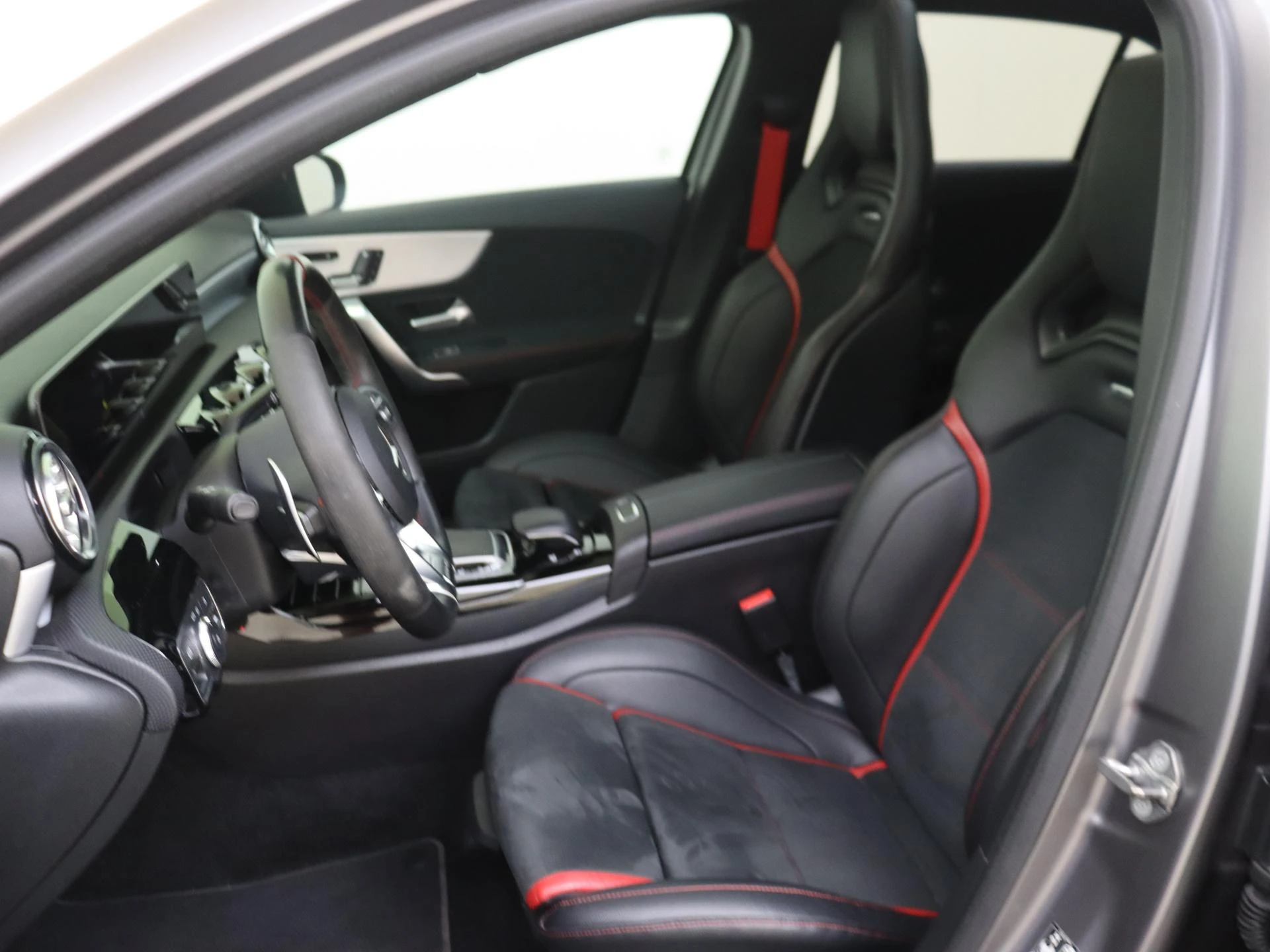 Mercedes-Benz A-Klasse AMG 45 S 4MATIC+ Premium Plus