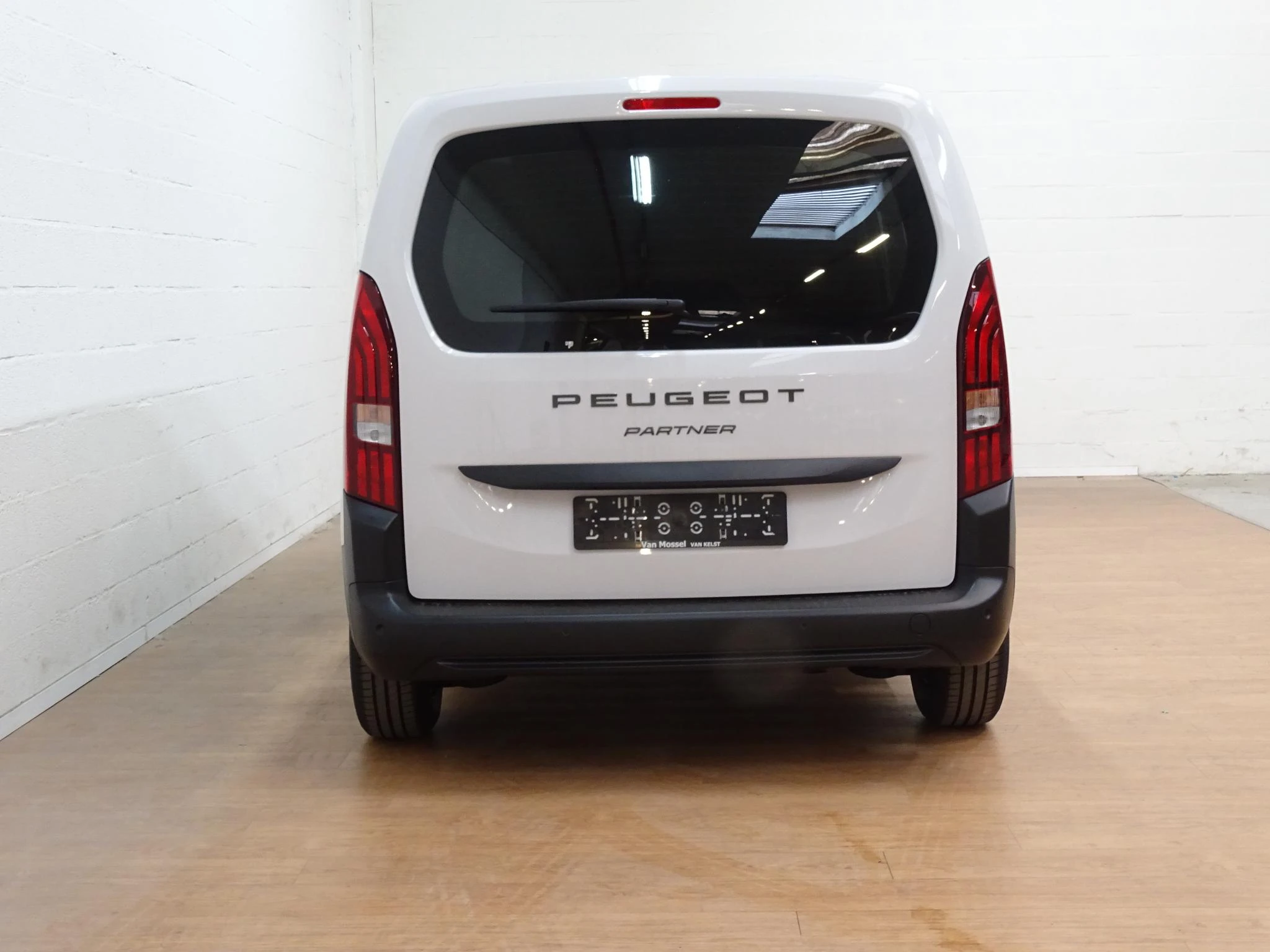 Peugeot-Partner-image-9