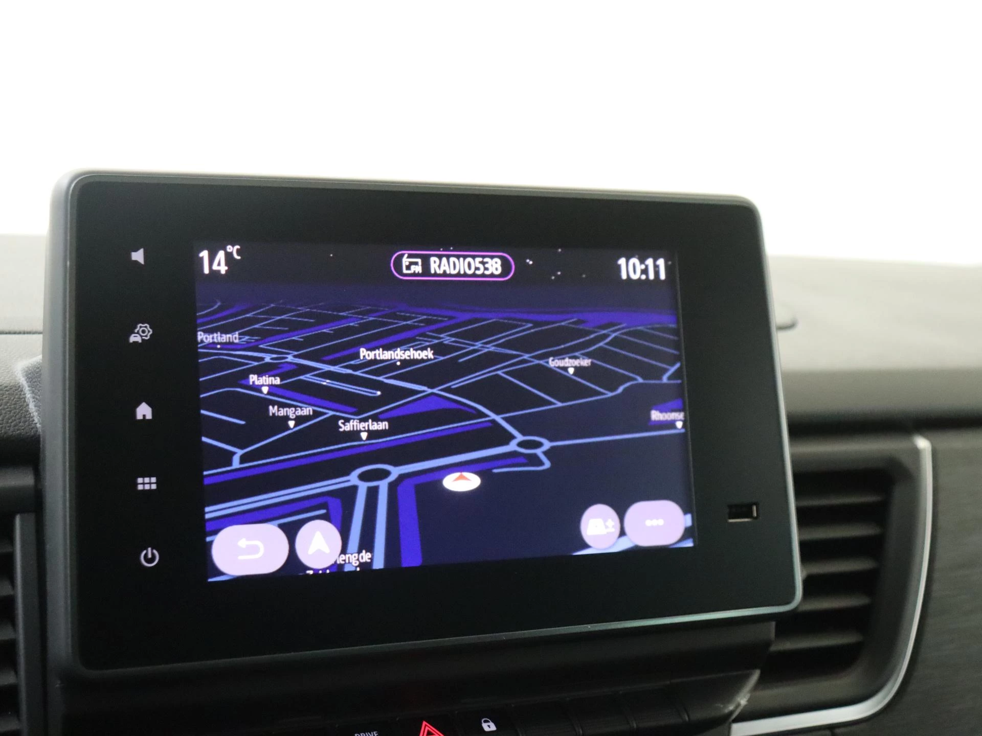 Renault-Trafic-image-17