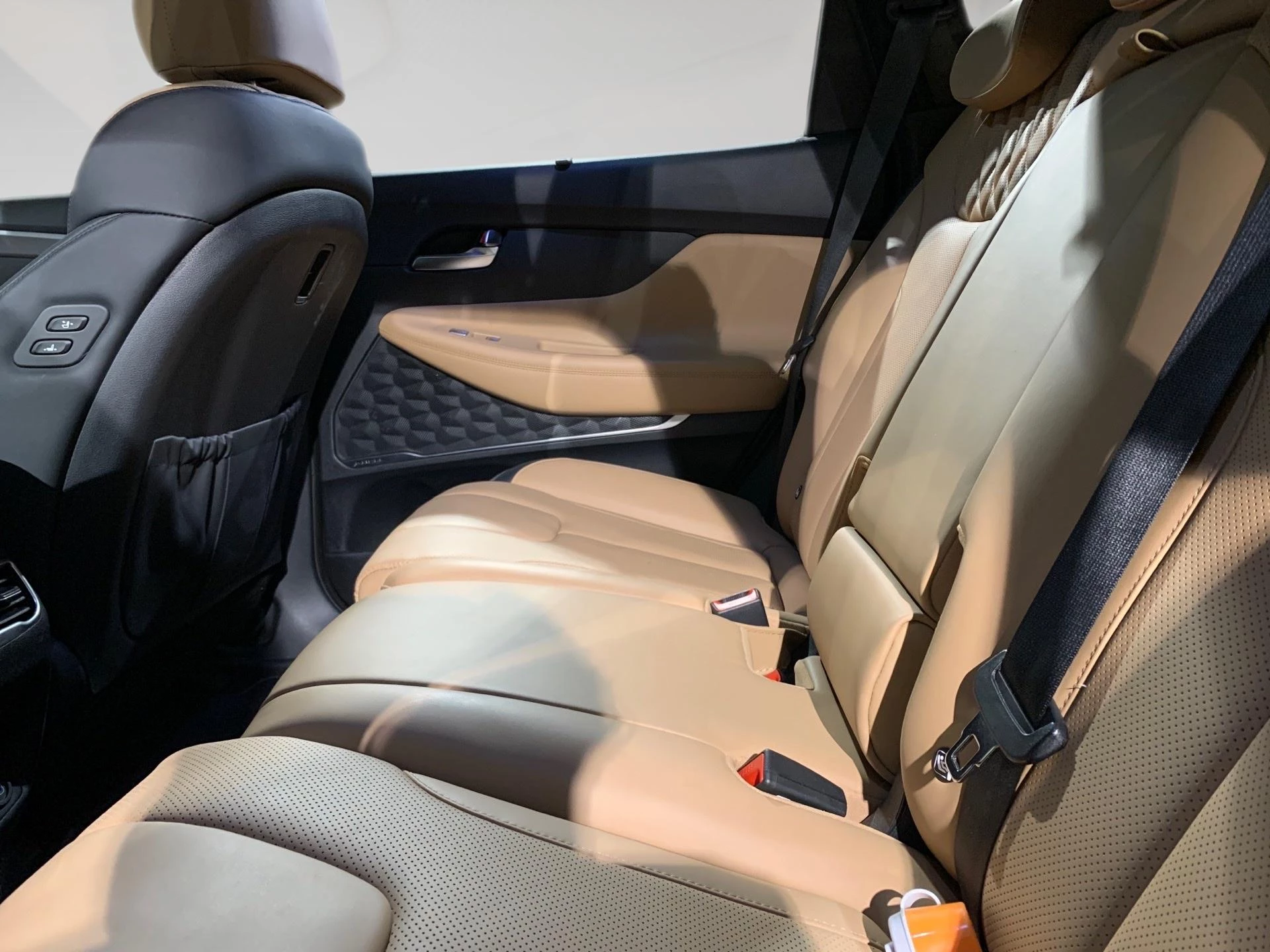 Hyundai-Santa Fe-image-8