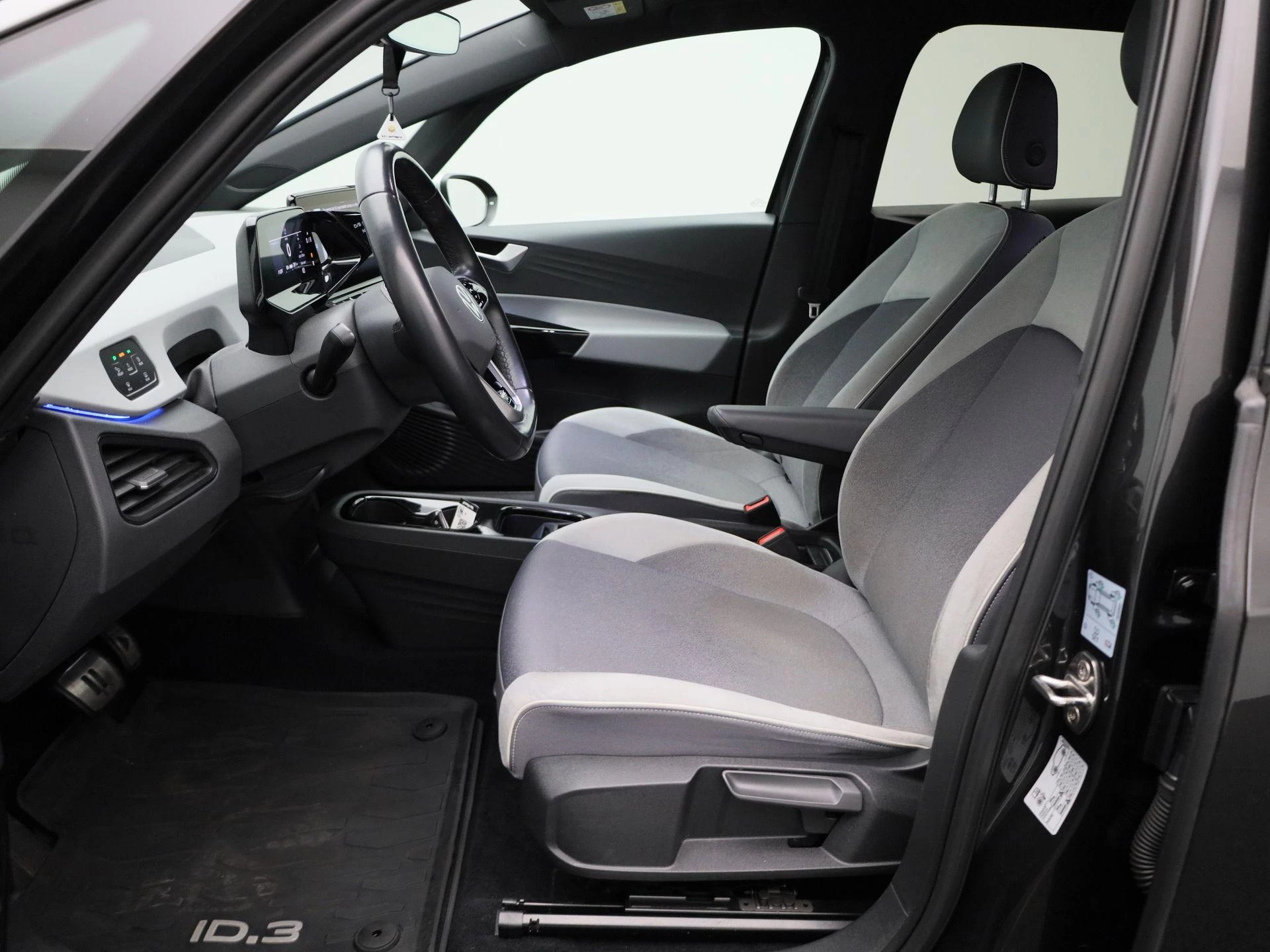 Volkswagen-ID.3-image-8