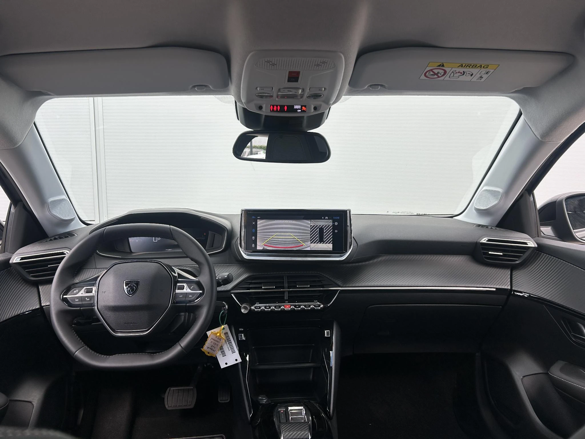 Peugeot-208-image-9