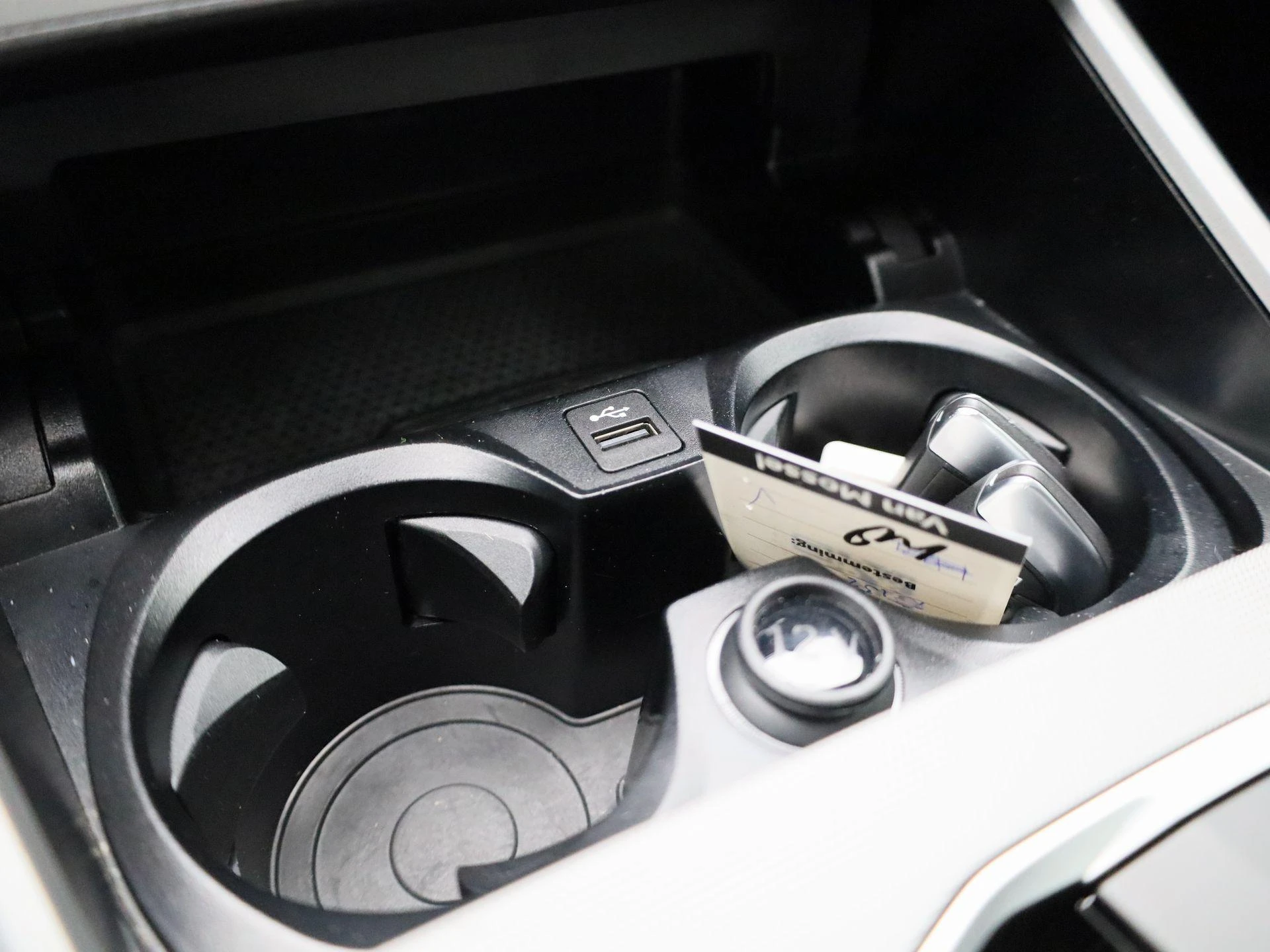 BMW-3 Serie-image-25