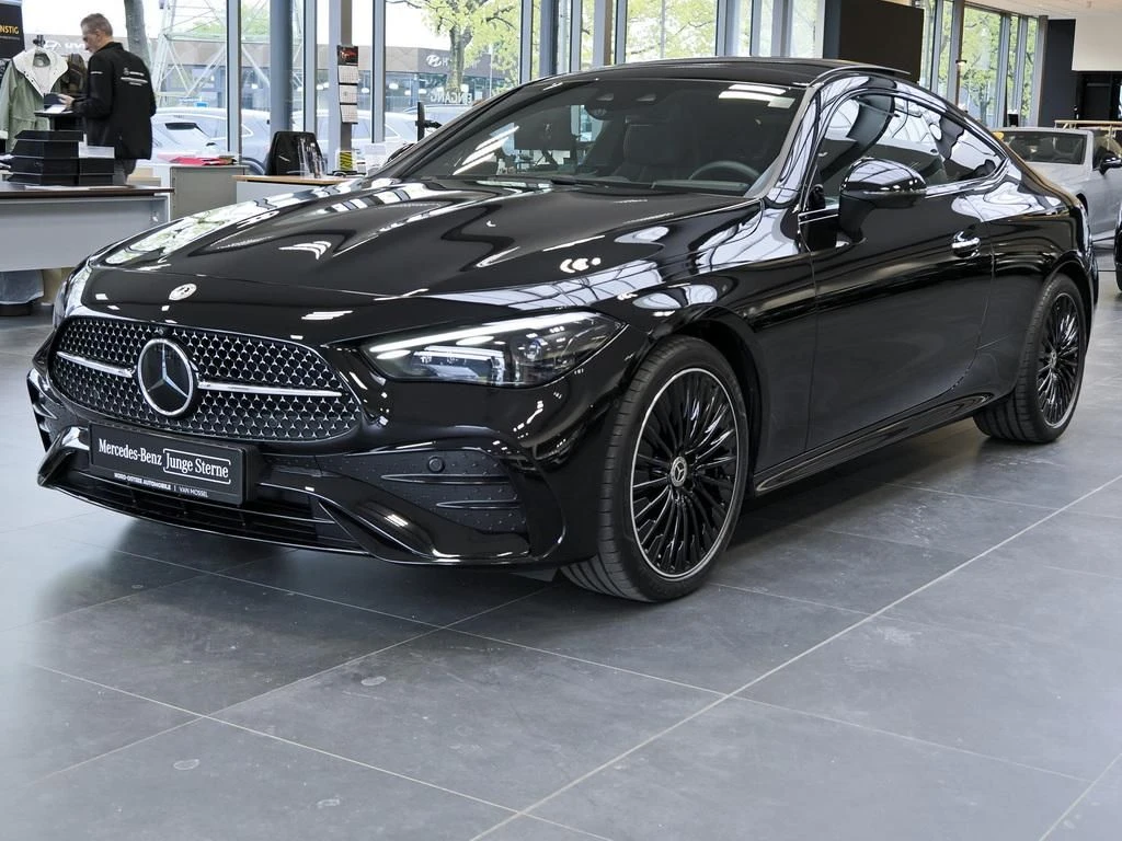 Mercedes-Benz-CLE 200-image-7