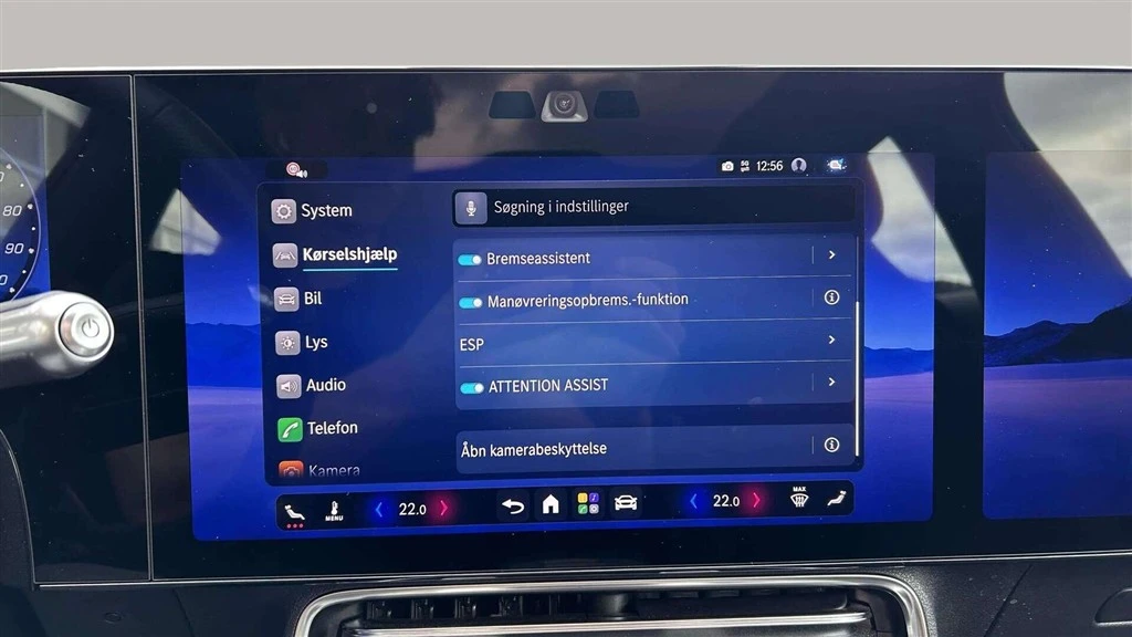 Mercedes-Benz-CLA-image-19