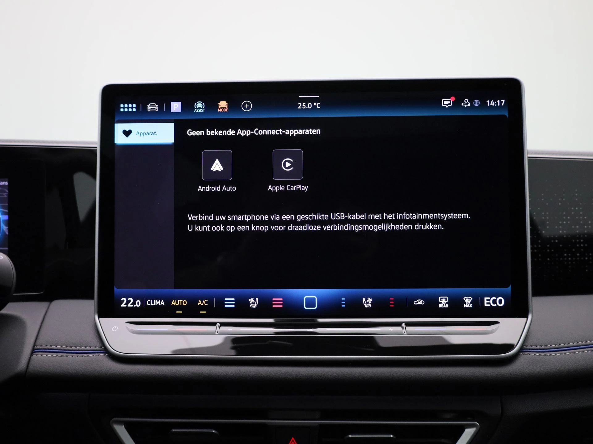 Volkswagen-Tiguan-image-28