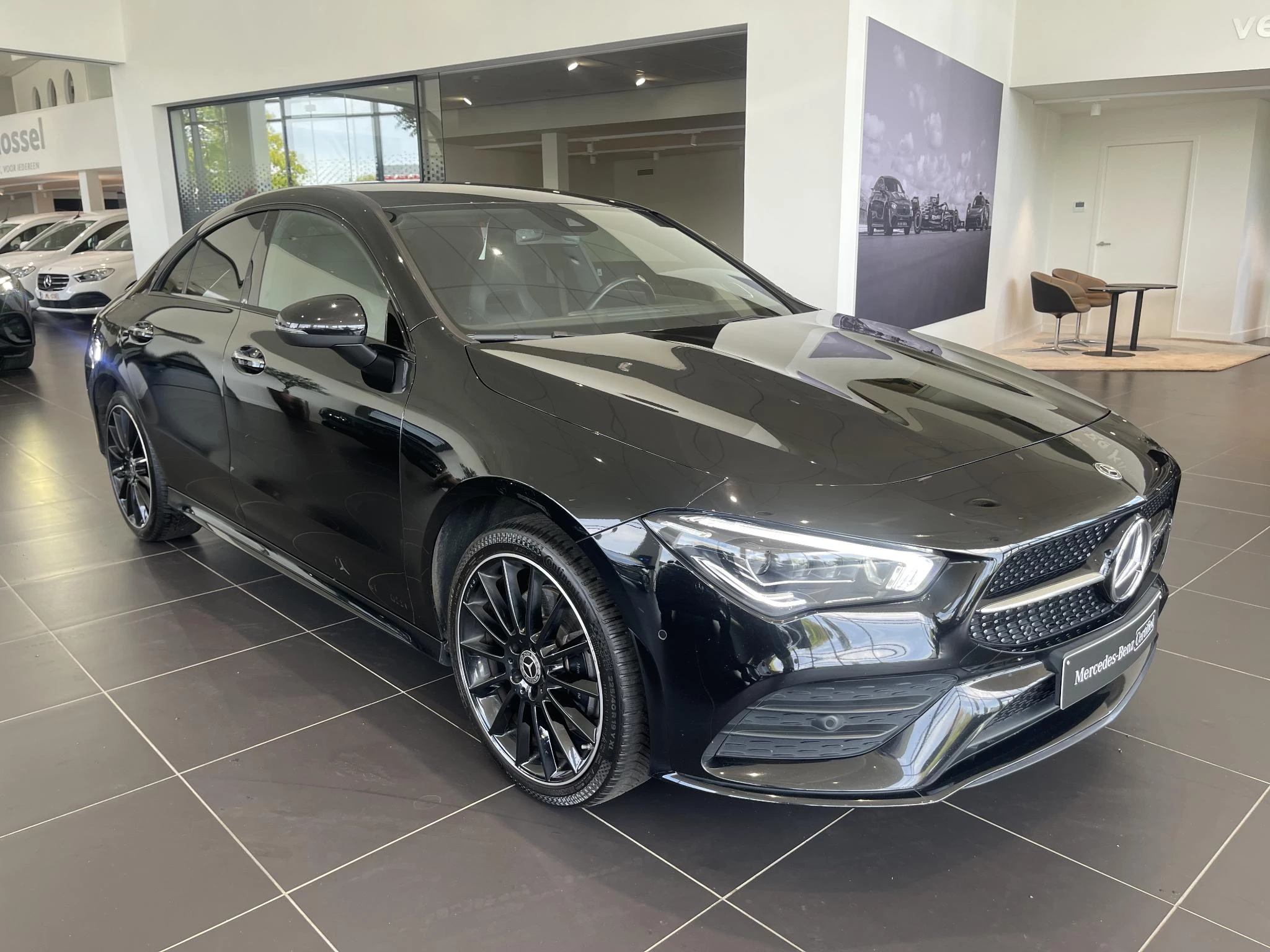 Mercedes-Benz CLA 250 e AMG Line + LEDER + CARPLAY + BURMESTER + MULTIBEAM LED +