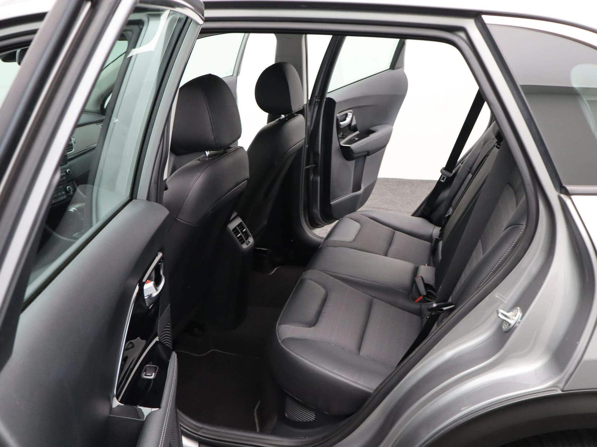 Kia-Niro-image-11
