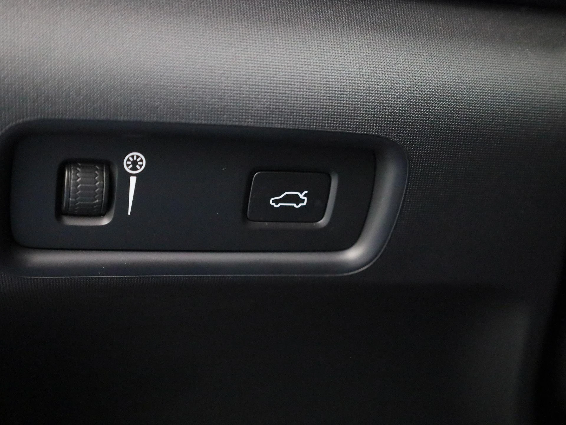 Polestar-2-image-31
