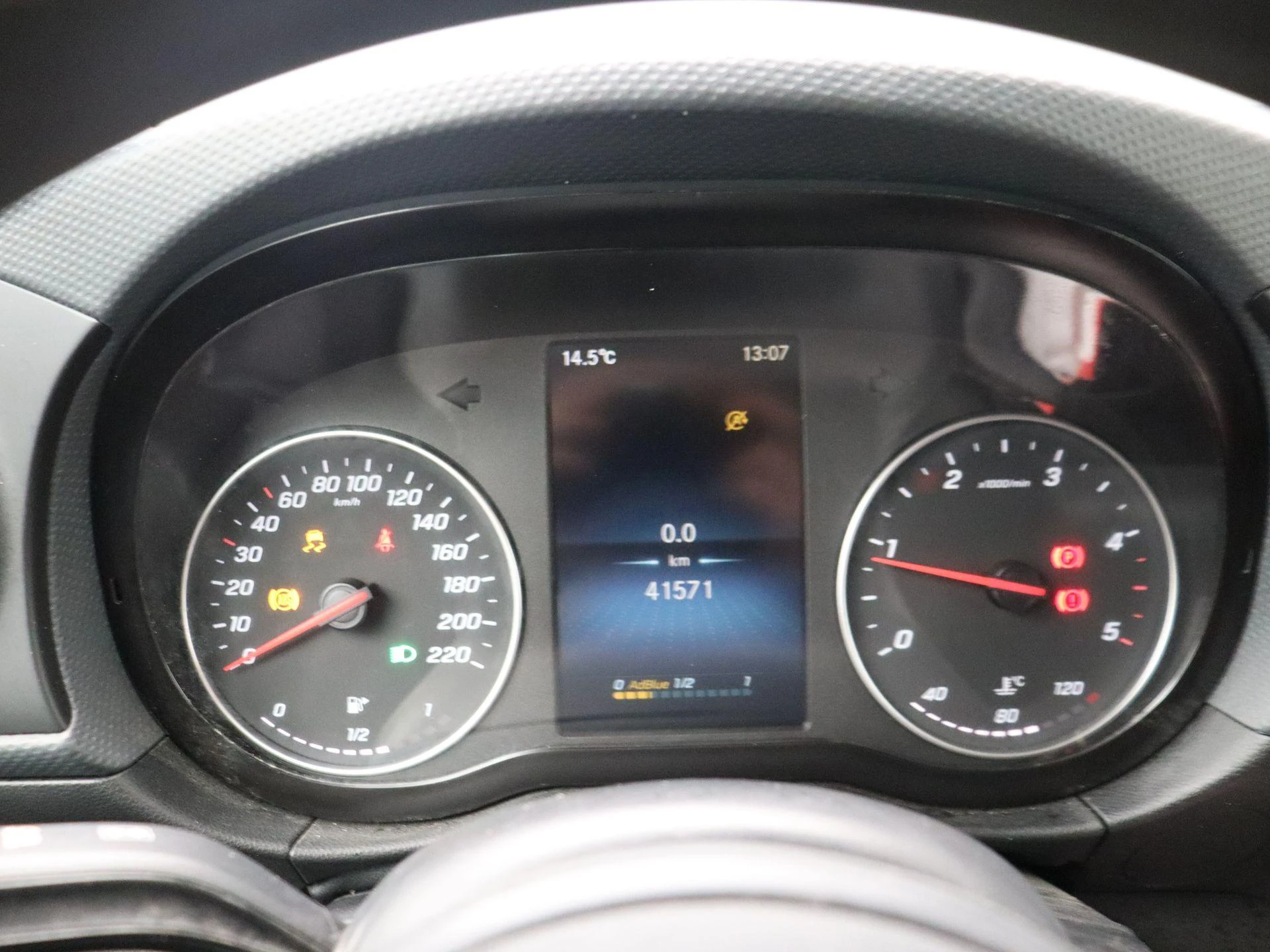 Mercedes-Benz-Citan-image-11
