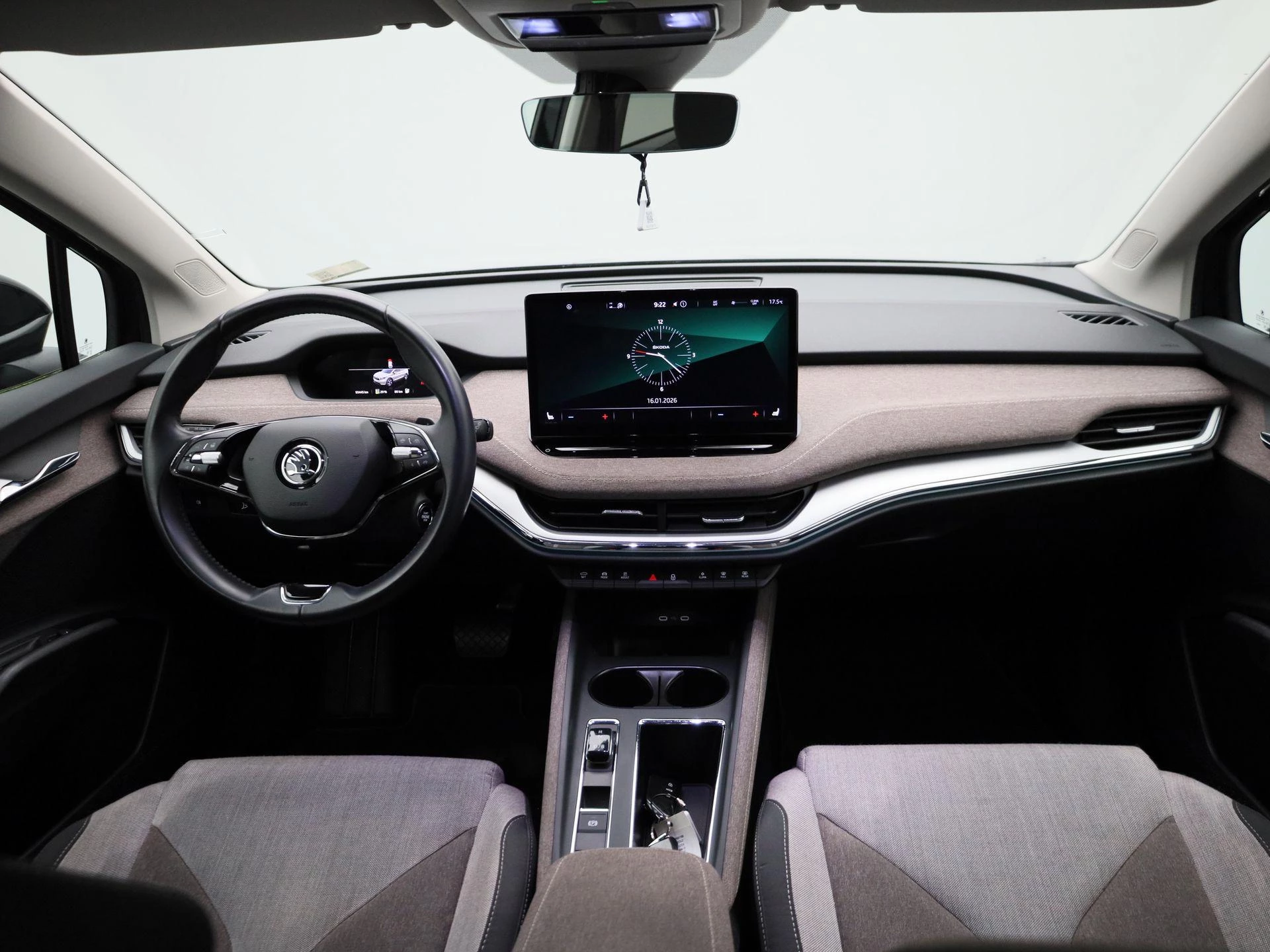 Škoda-Enyaq iV-image-35