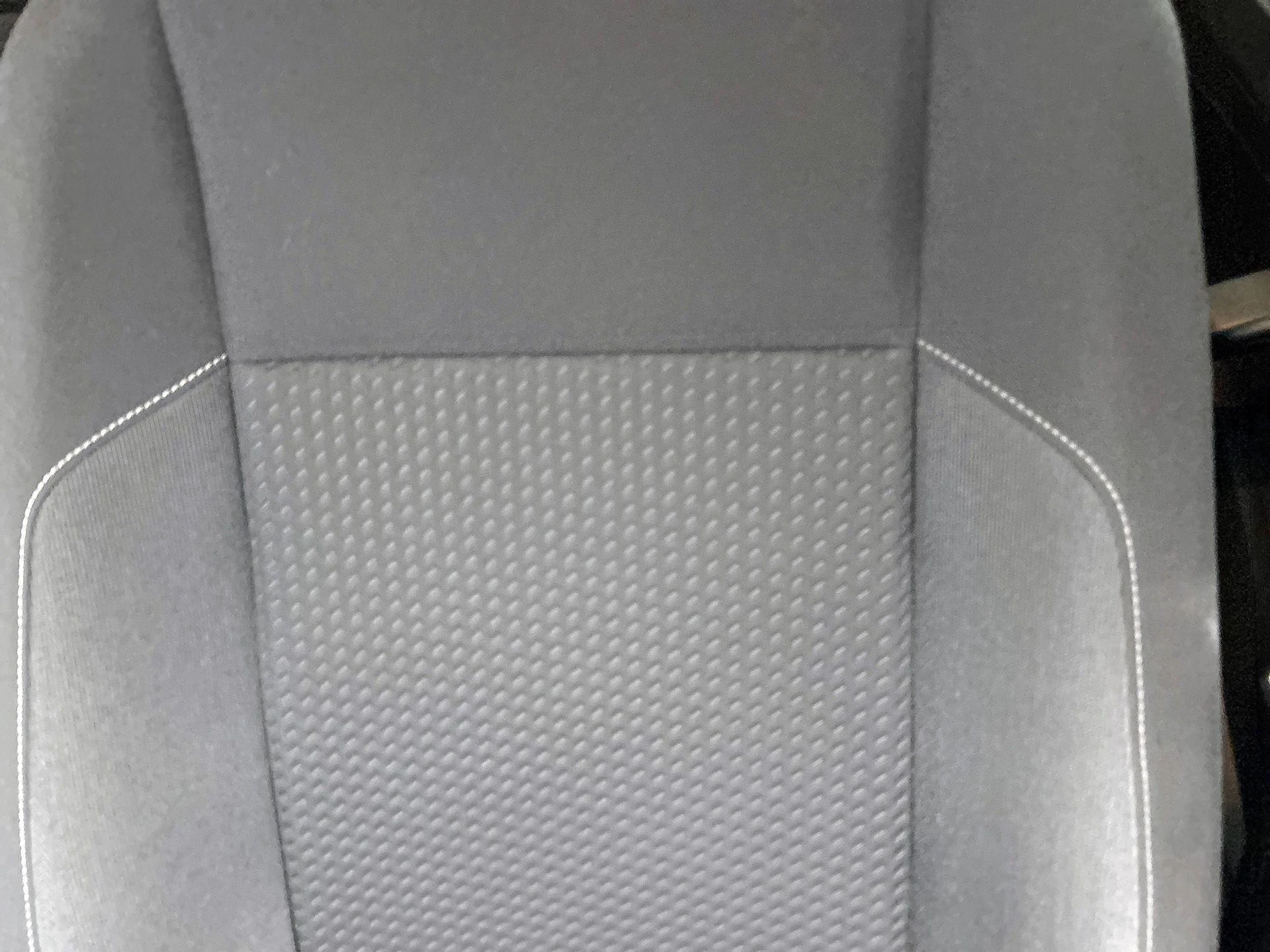 Volkswagen-Polo-image-11