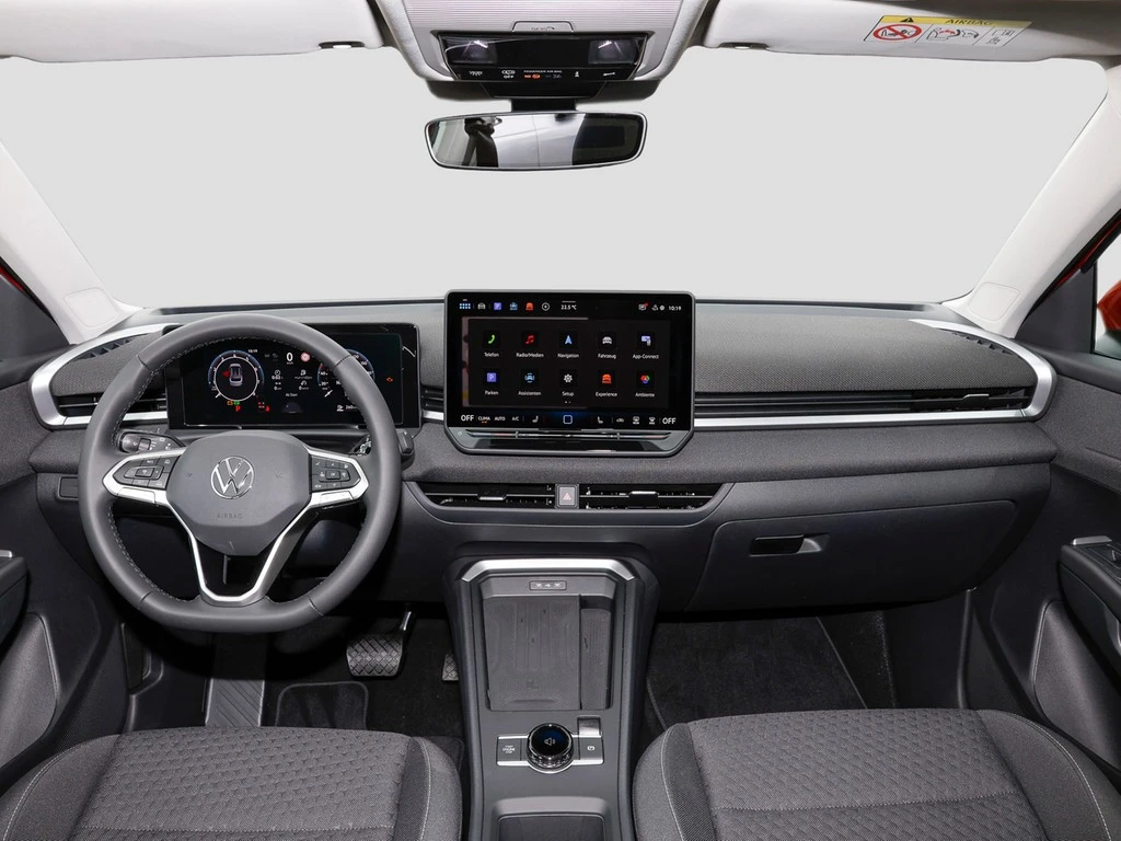 Volkswagen-T-Roc-image-11