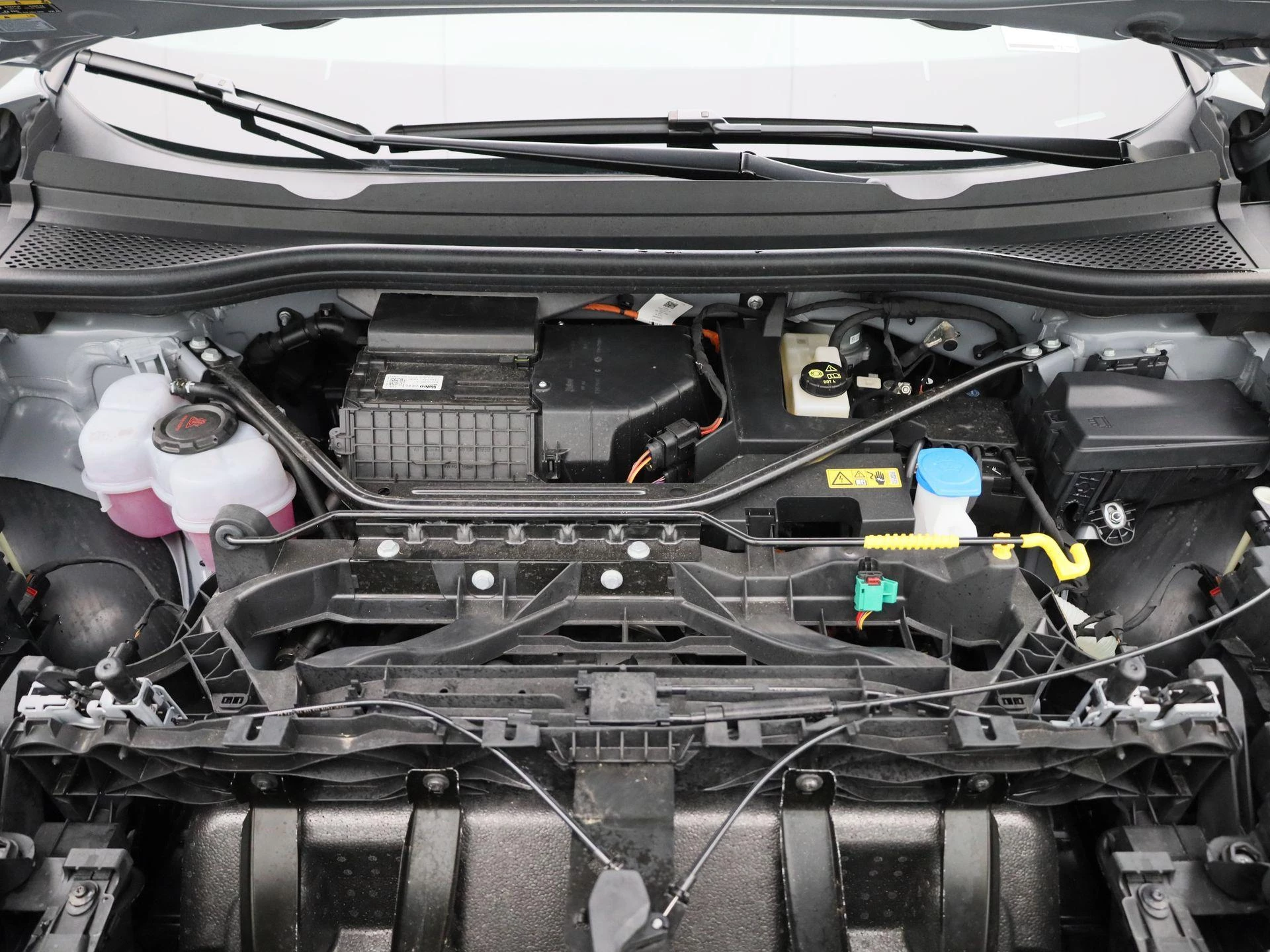 Audi-Q4 e-tron-image-38