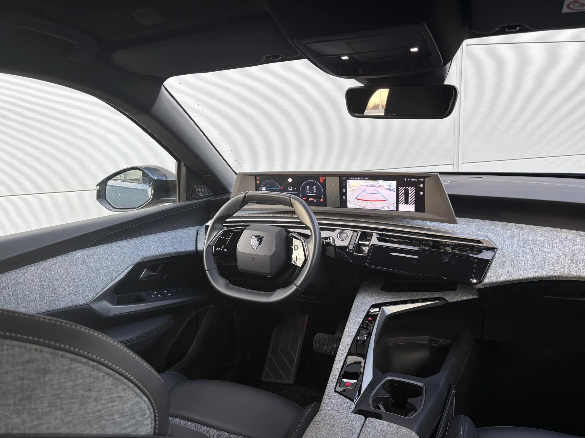 Peugeot-5008-image-9