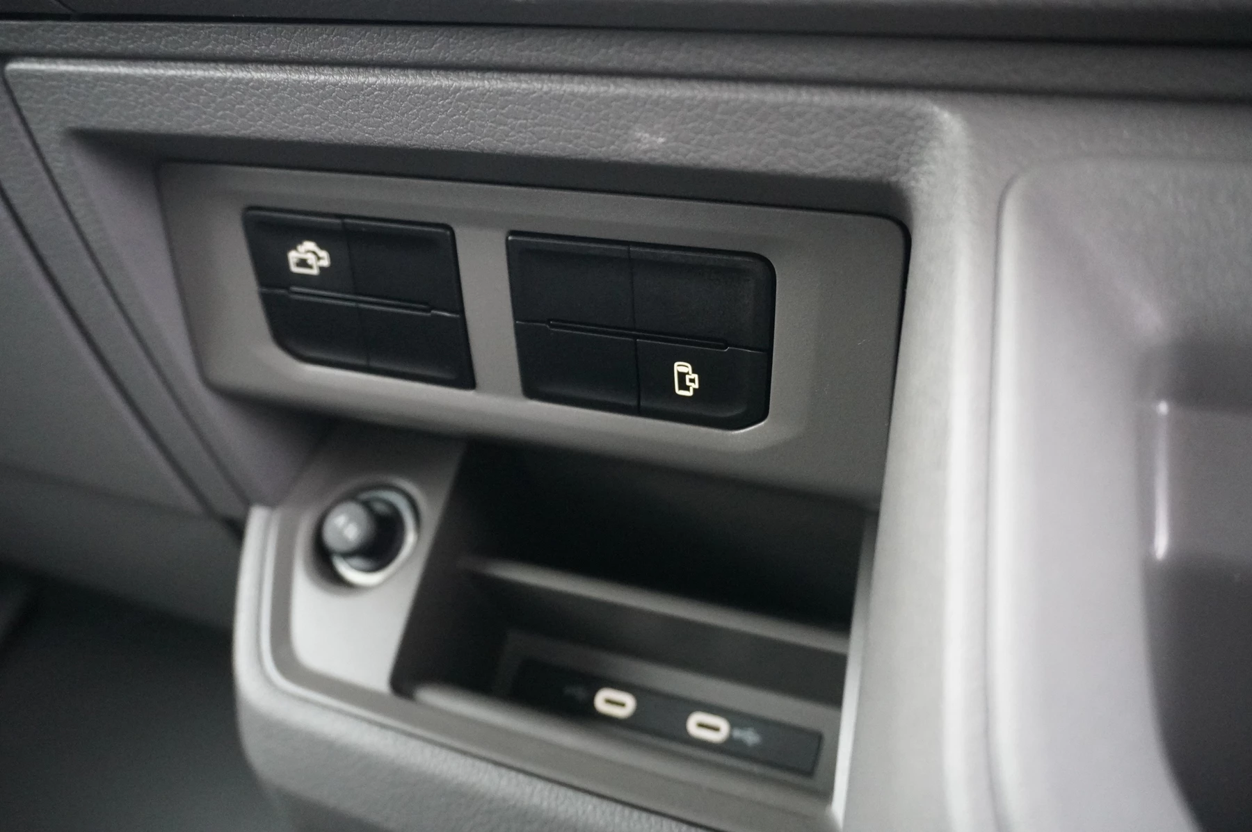 Volkswagen-California-image-22