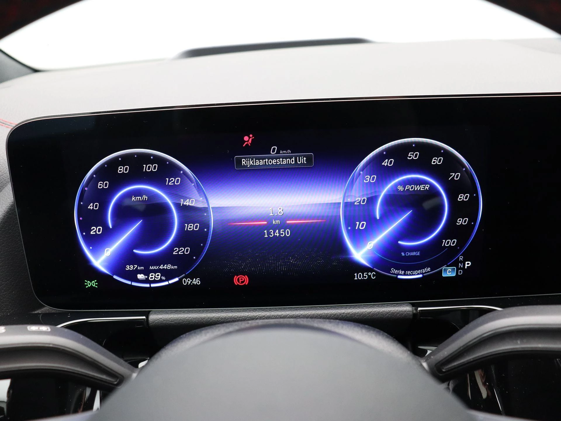 Mercedes-Benz EQA 250+ Star Edition + PANO DAK + BURMESTER + TREKHAAK + CARPLAY +