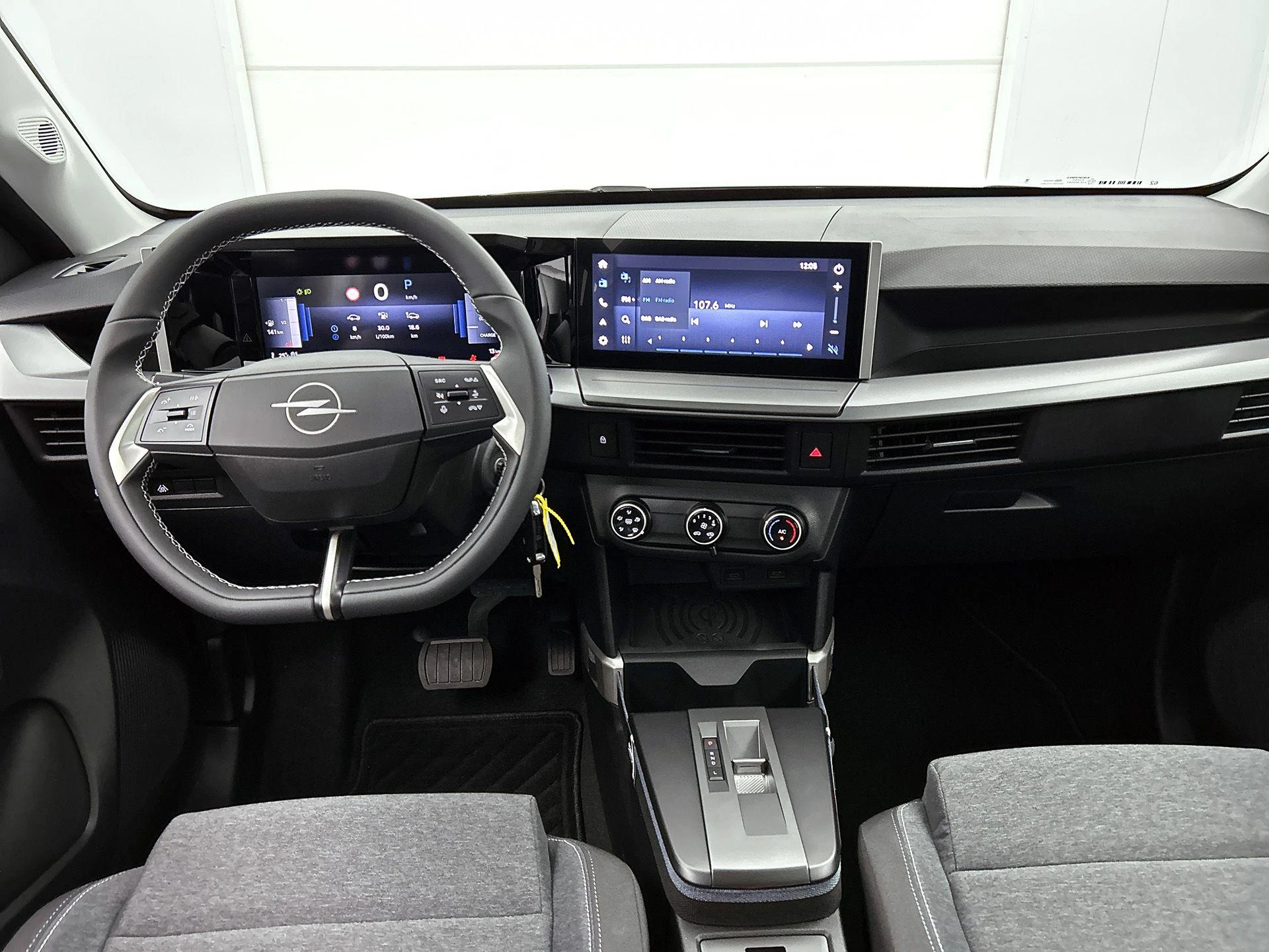 Opel Frontera 1.2 Turbo Hybrid Edition