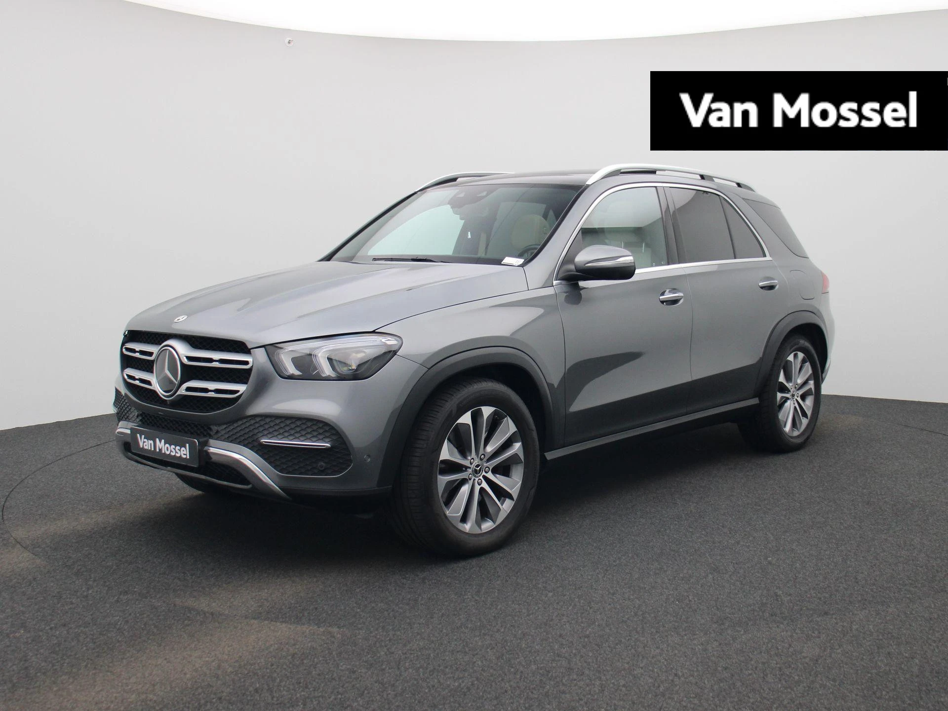 Mercedes-Benz-GLE-image-0