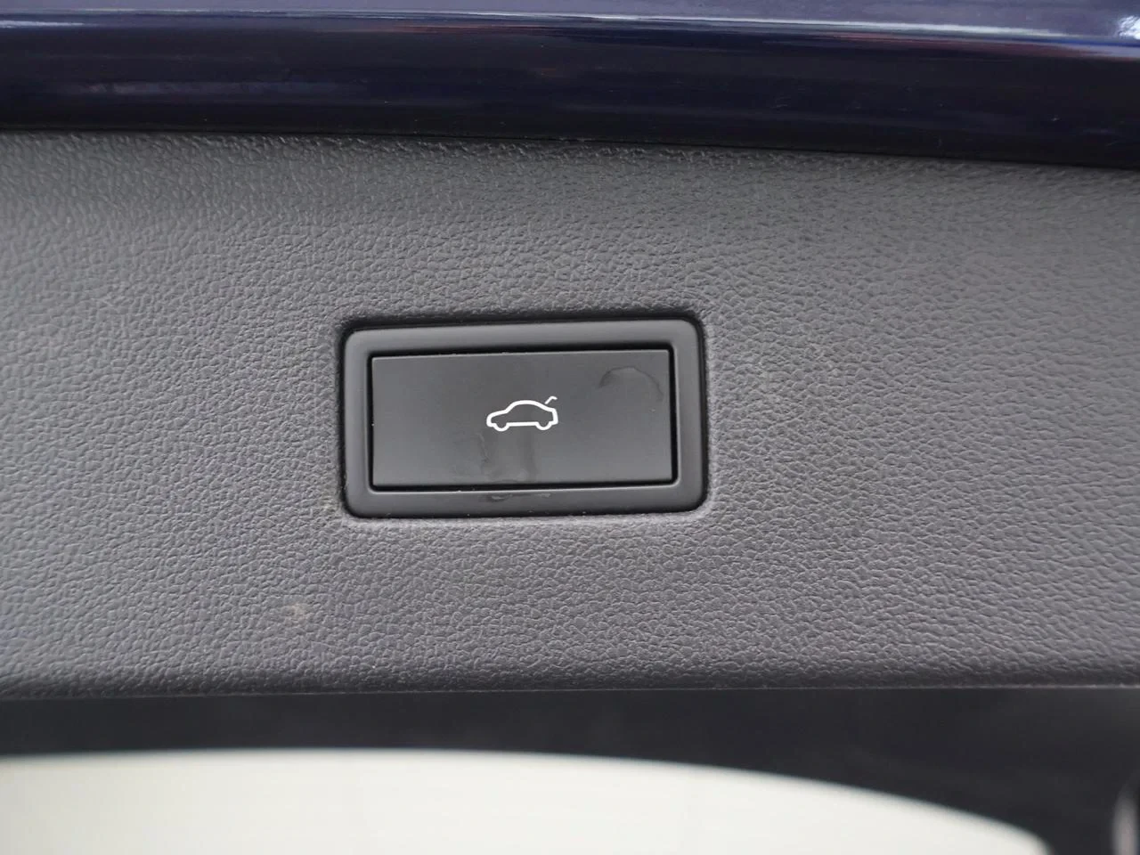 Volkswagen-Tiguan Allspace-image-28