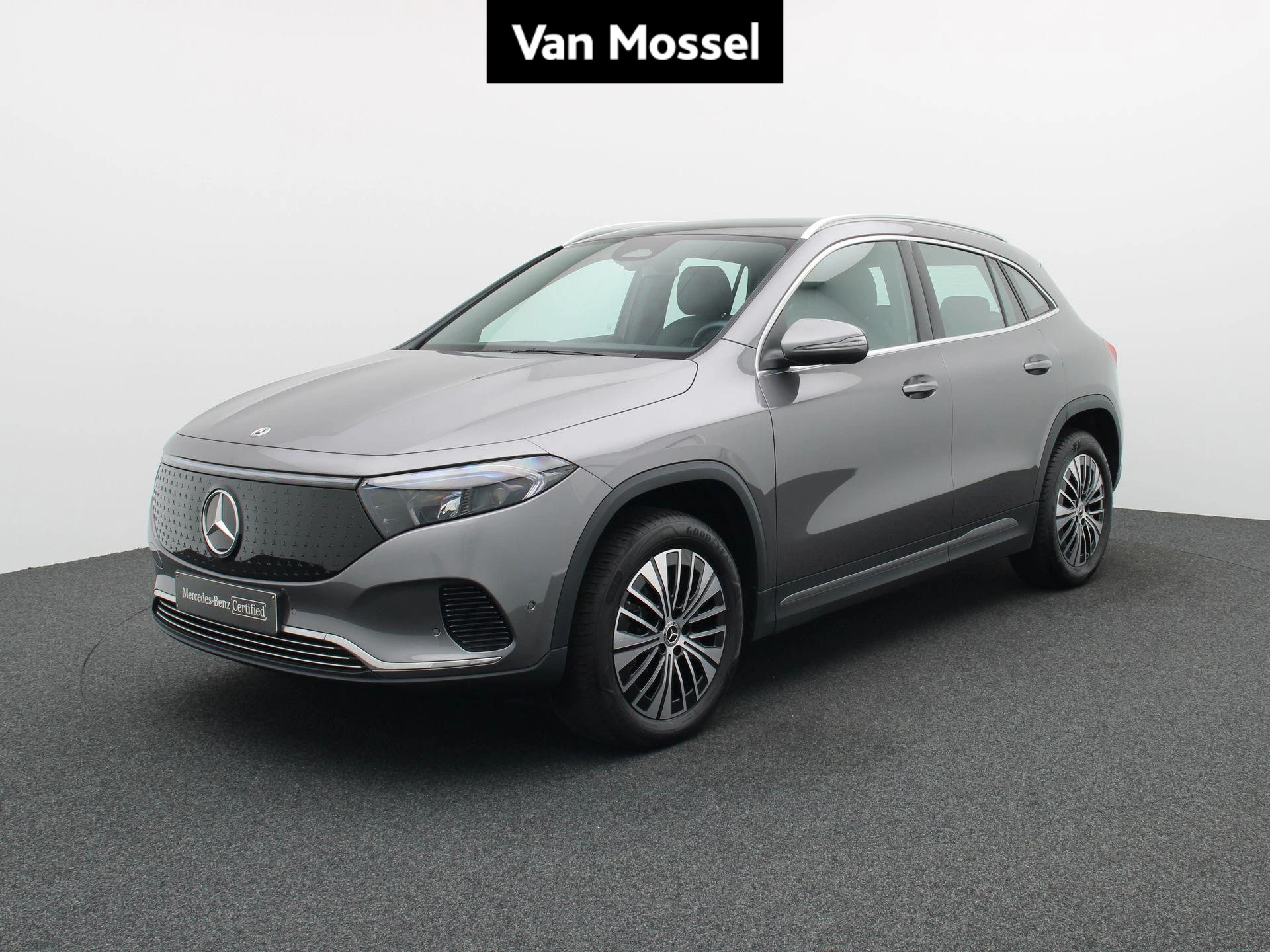 Mercedes-Benz-EQA-image-0