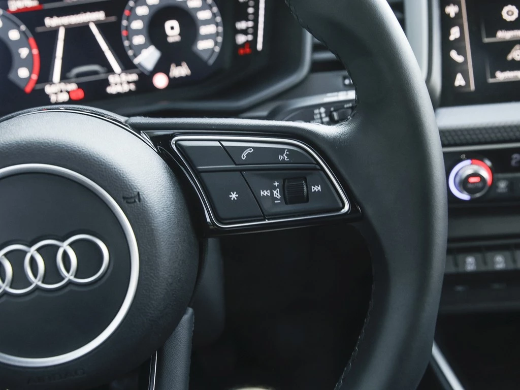 Audi A1 Sportback 25 TFSI advanced Virtual LED Kamera