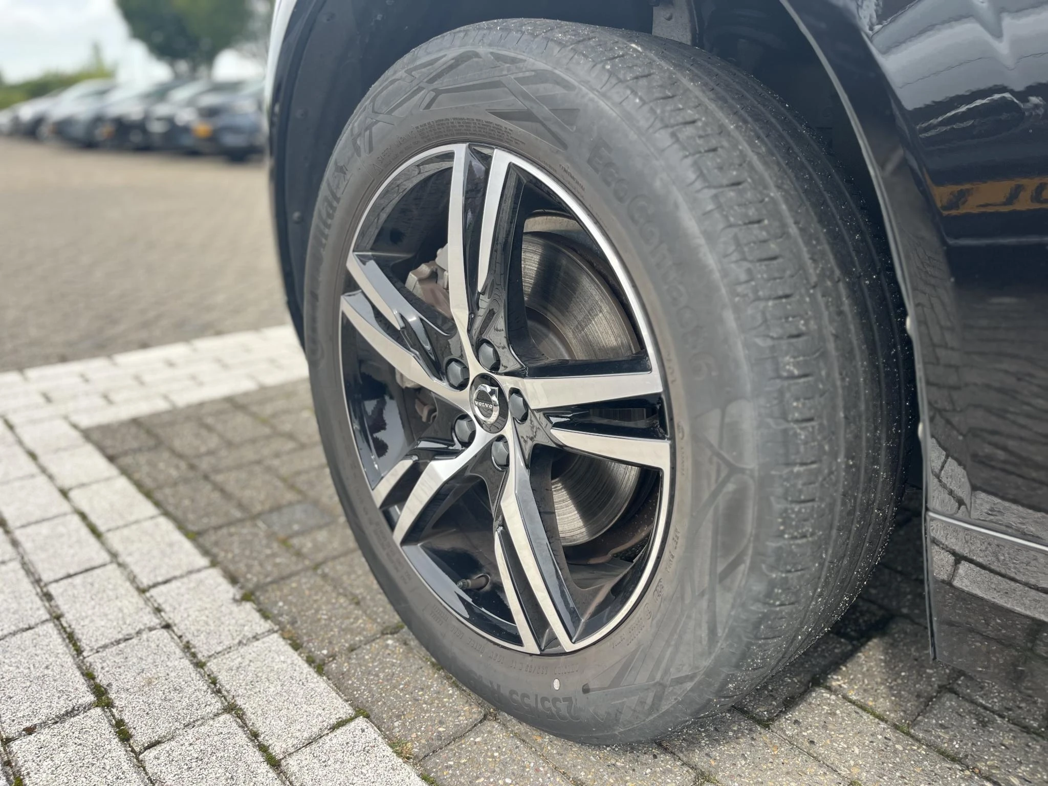Volvo-XC60-image-4