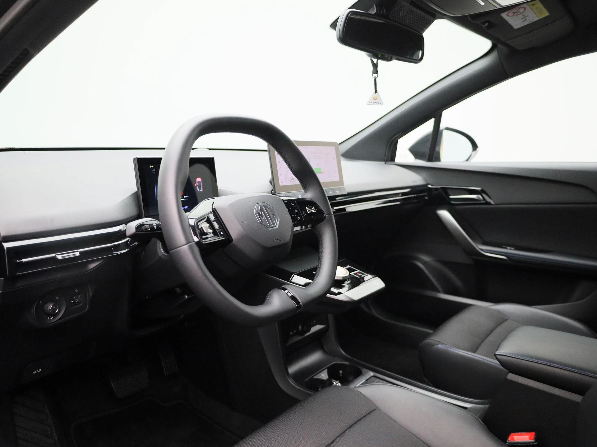 MG-MG4-image-25