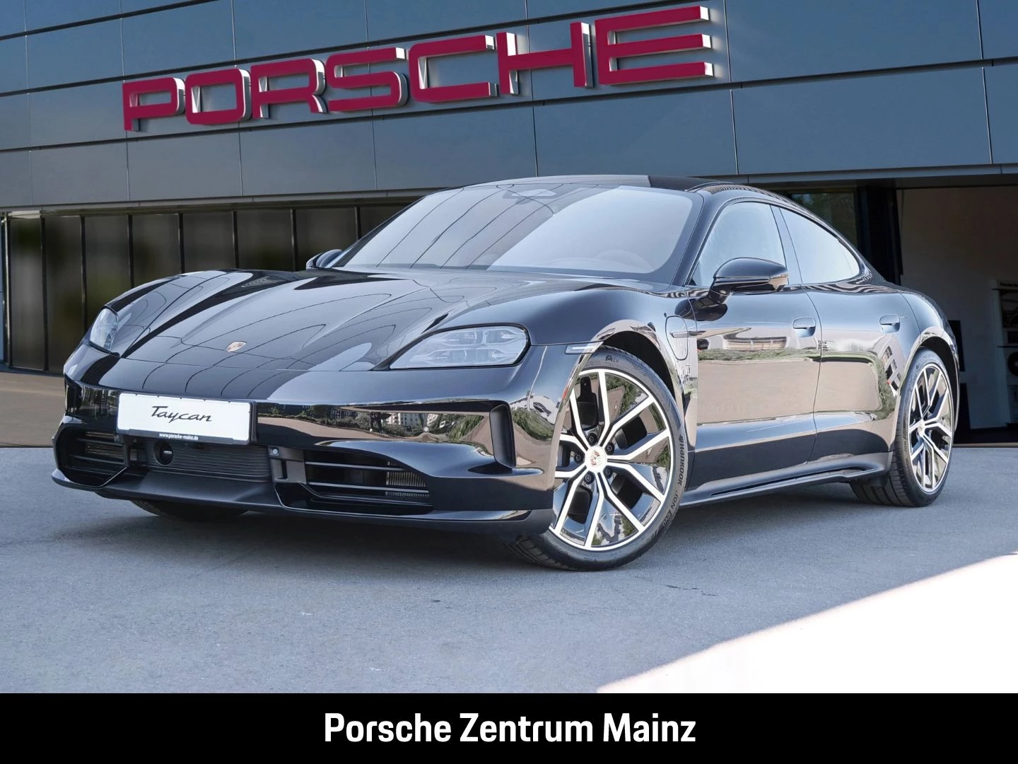 Porsche-Taycan-image-0