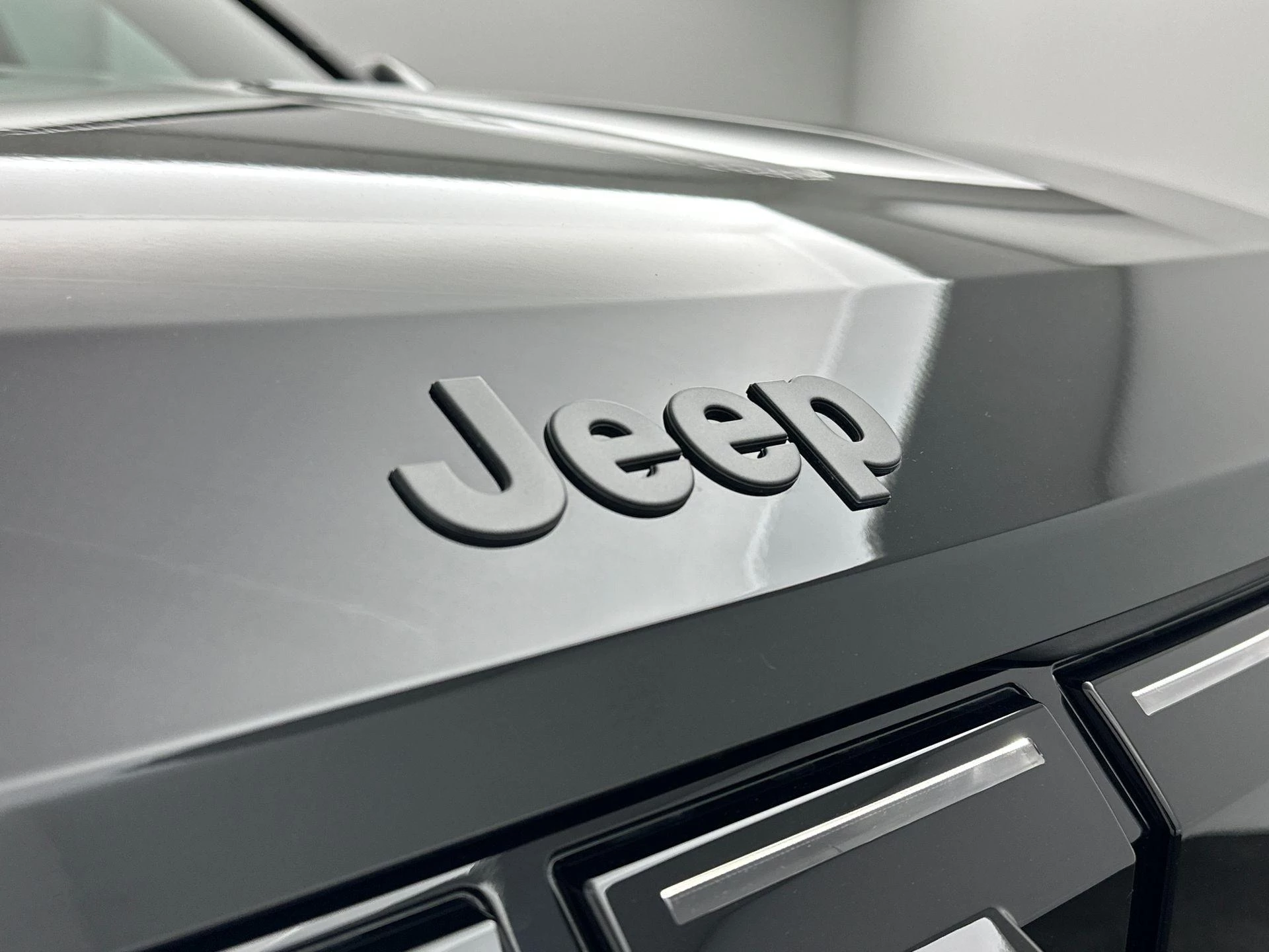 Jeep Compass First Edition 74 kWh