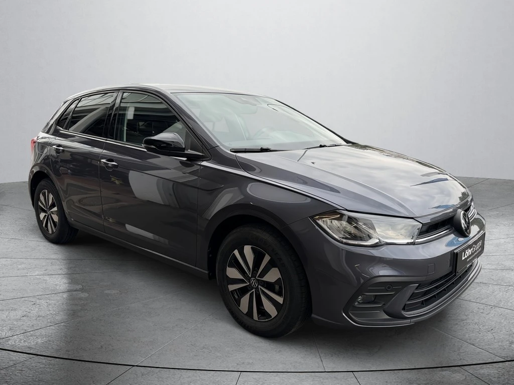 Volkswagen-Polo-image-5