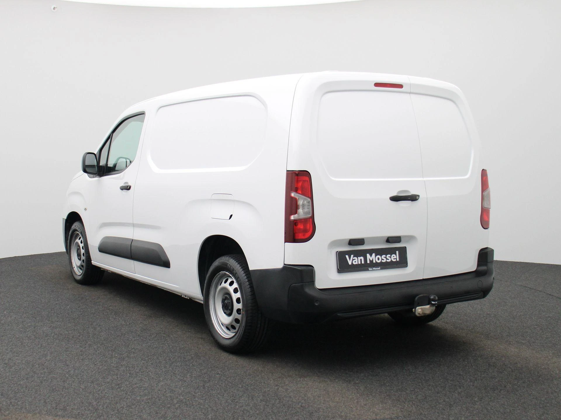 Opel-Combo-image-1