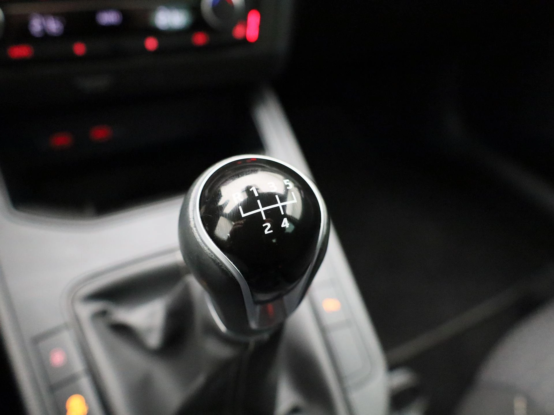 SEAT-Ibiza-image-19