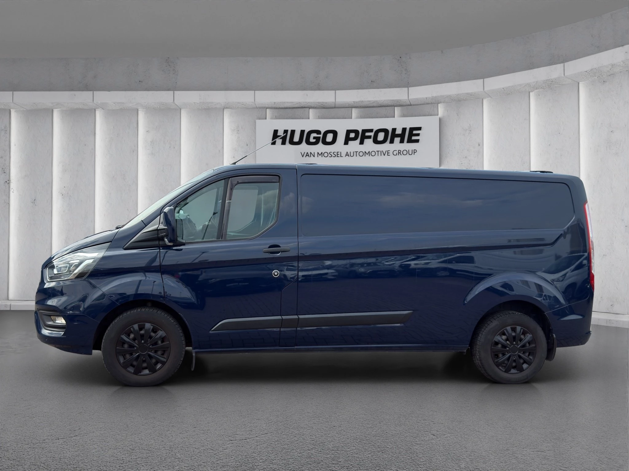 Ford-Transit Custom-image-1