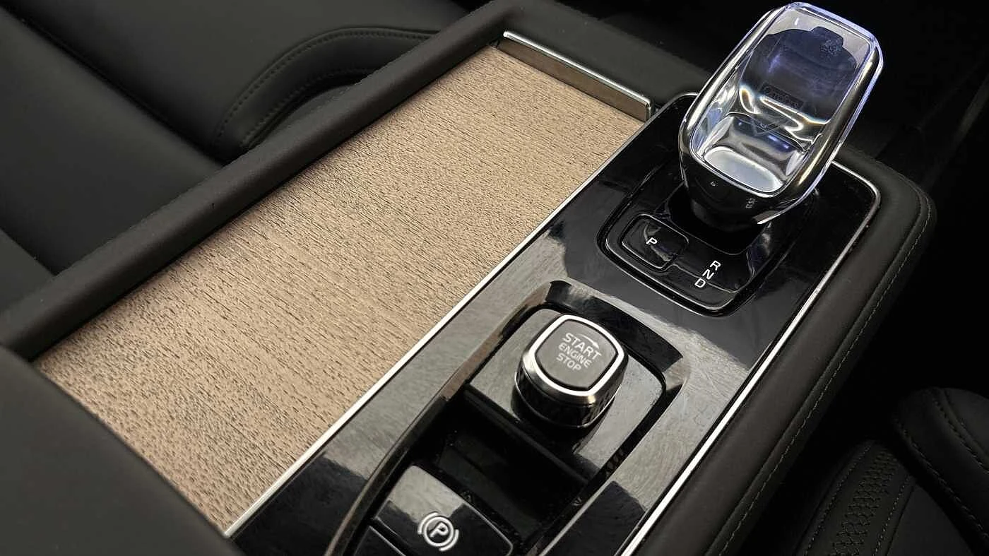 Volvo-XC90-image-24