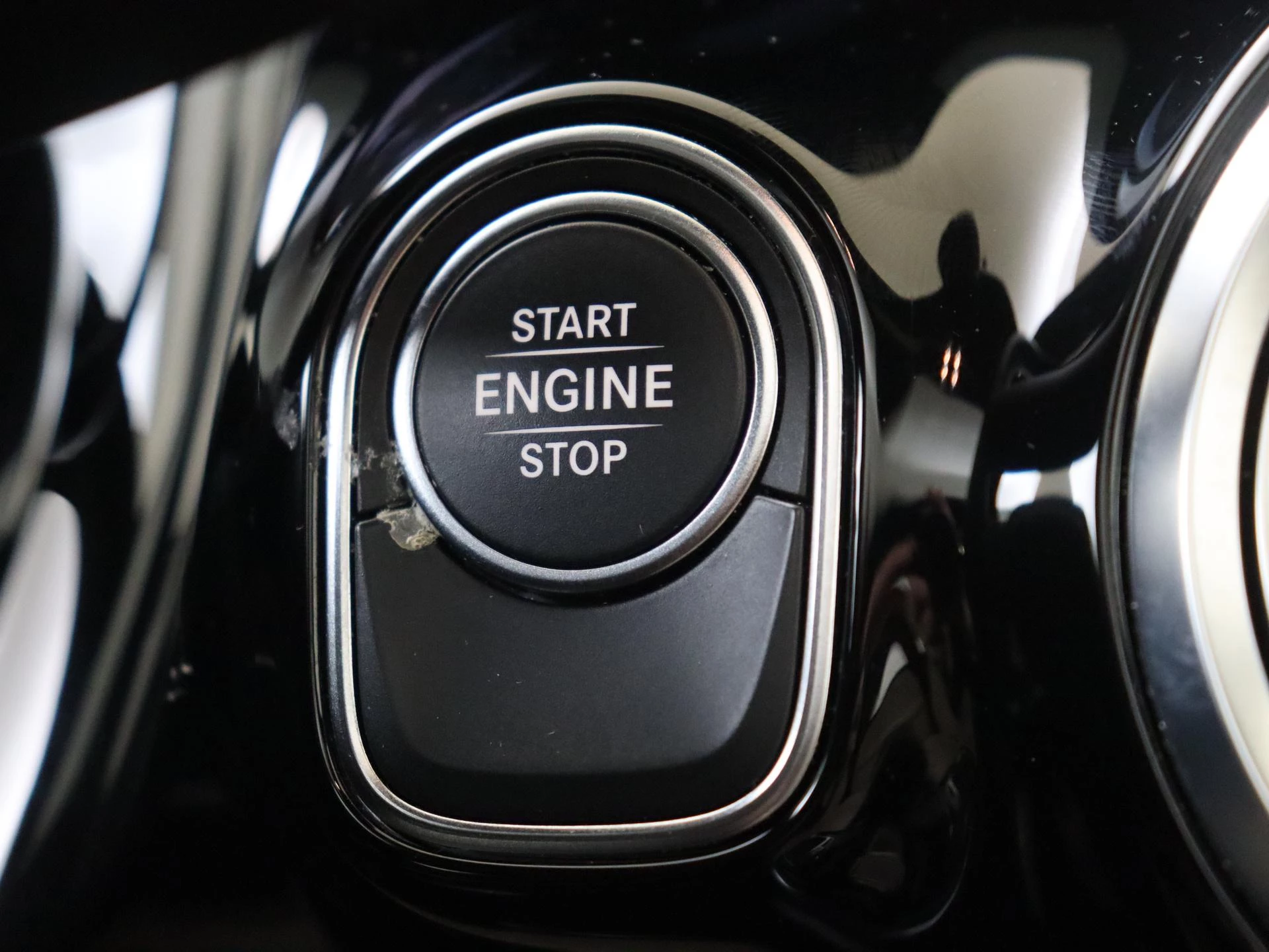 Mercedes-Benz-B-Klasse-image-22
