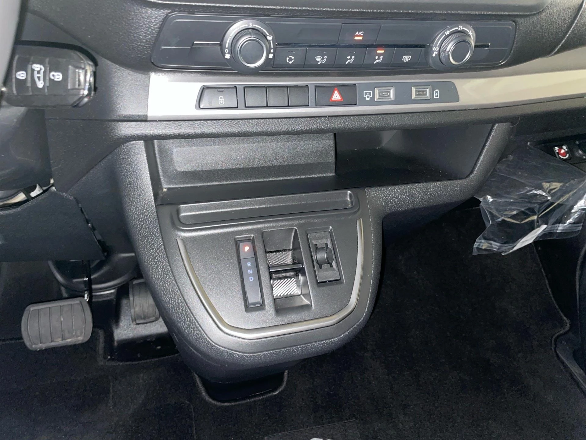 Peugeot Traveller 2.0 BlueHDi 130kW EAT8