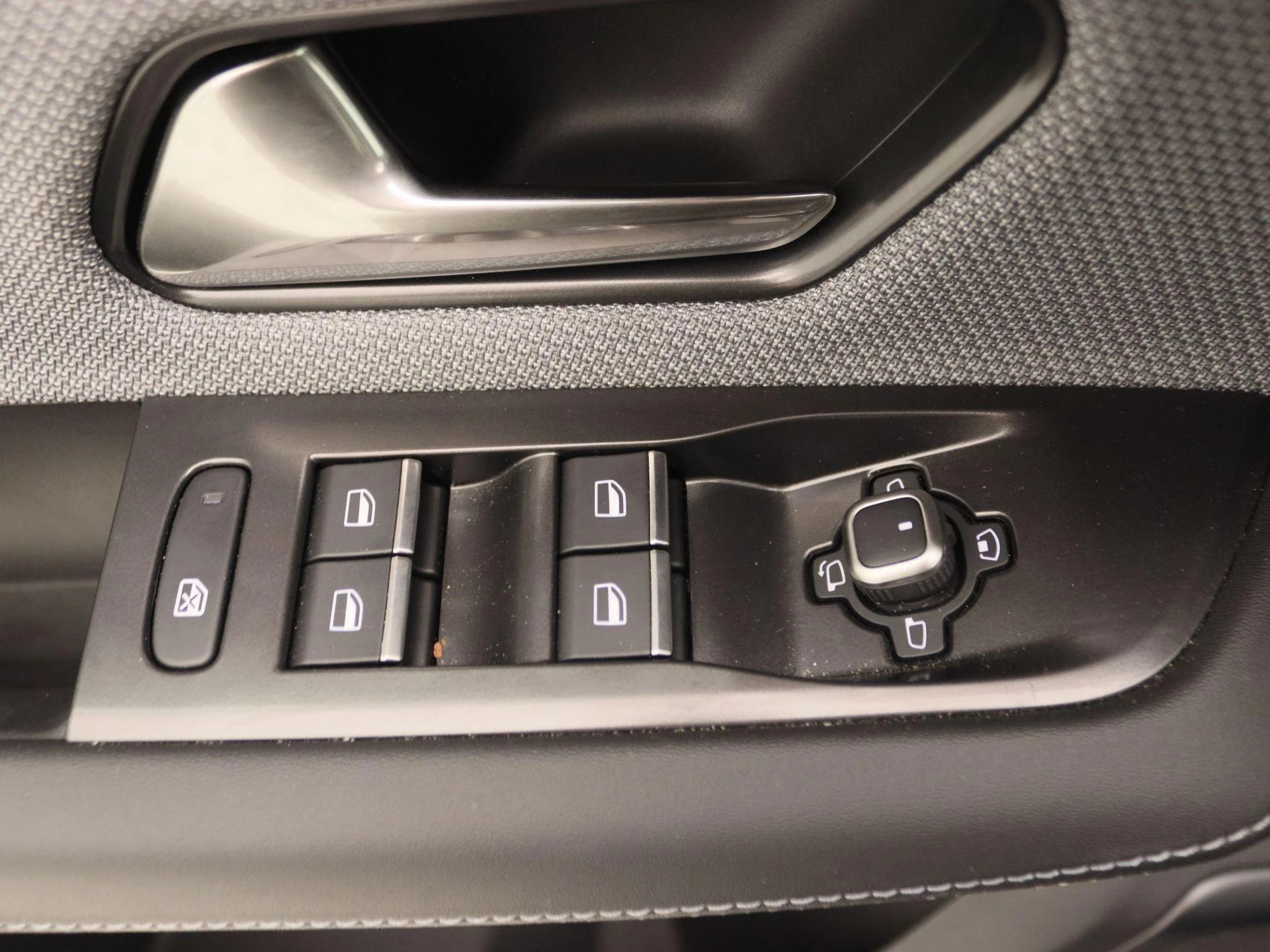 Opel-Grandland-image-21