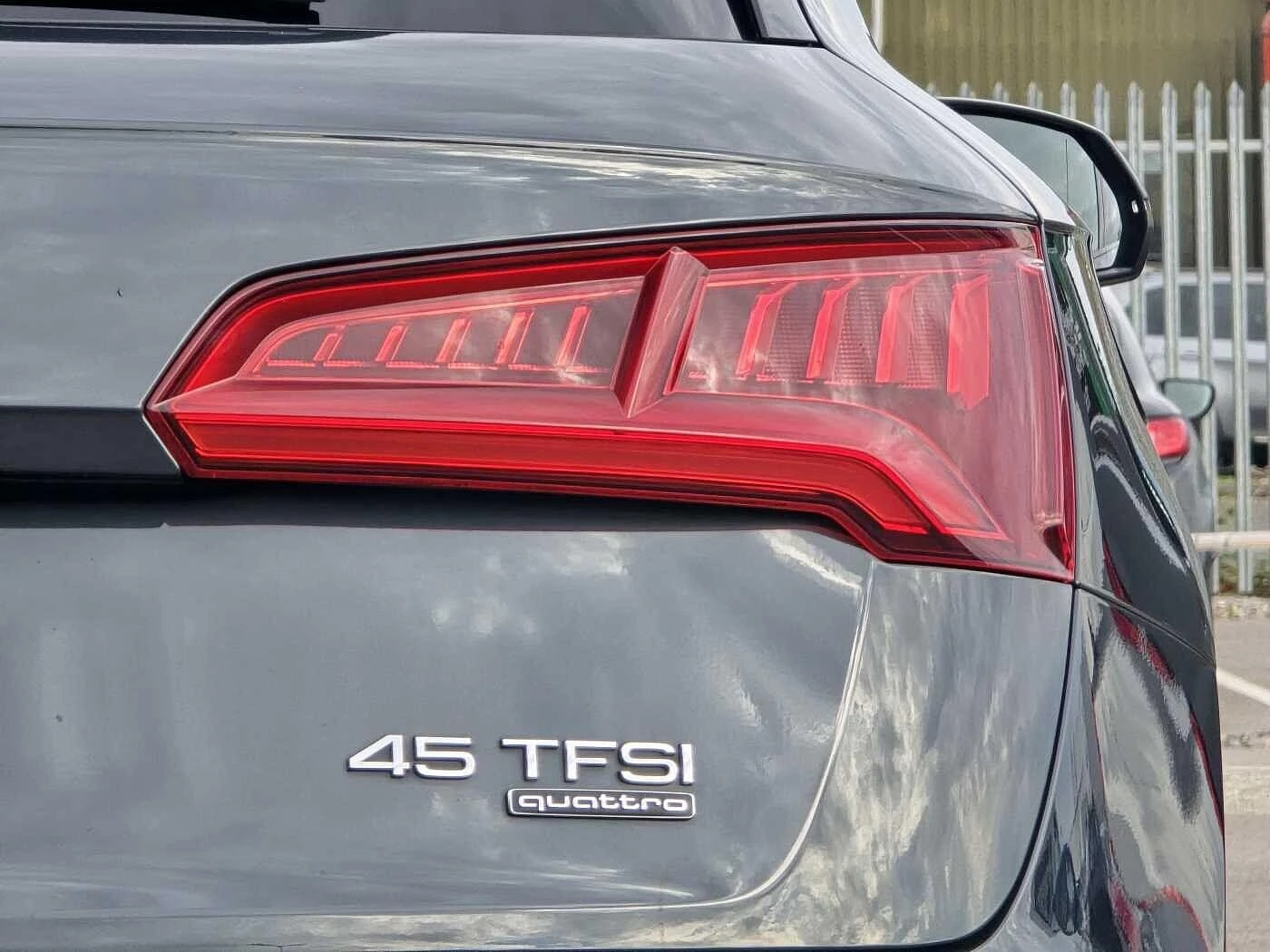 Audi-Q5-image-20