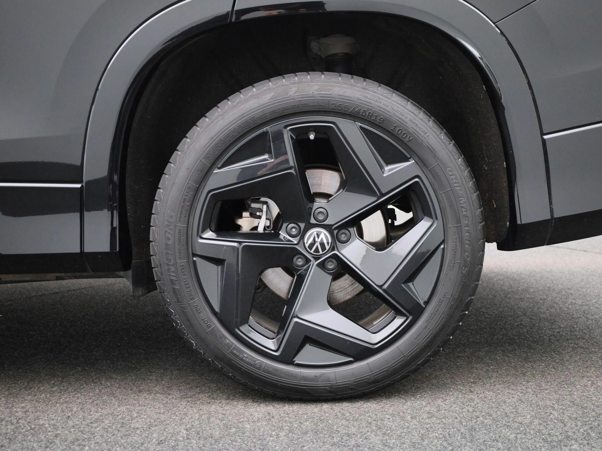 Volkswagen-Tayron-image-12