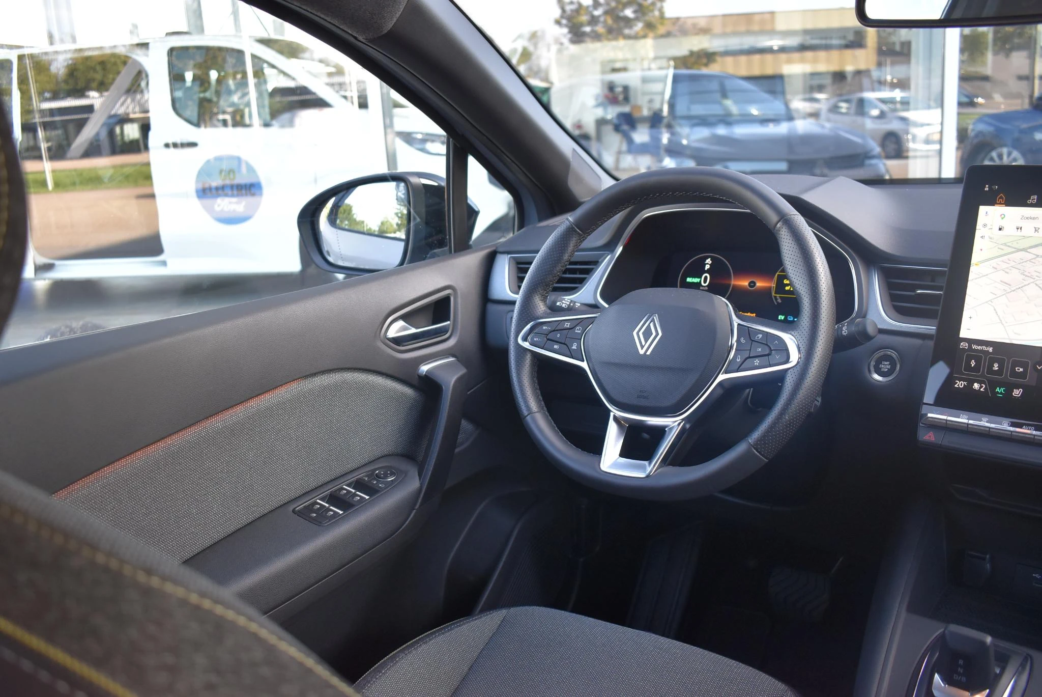 Renault-Captur-image-48