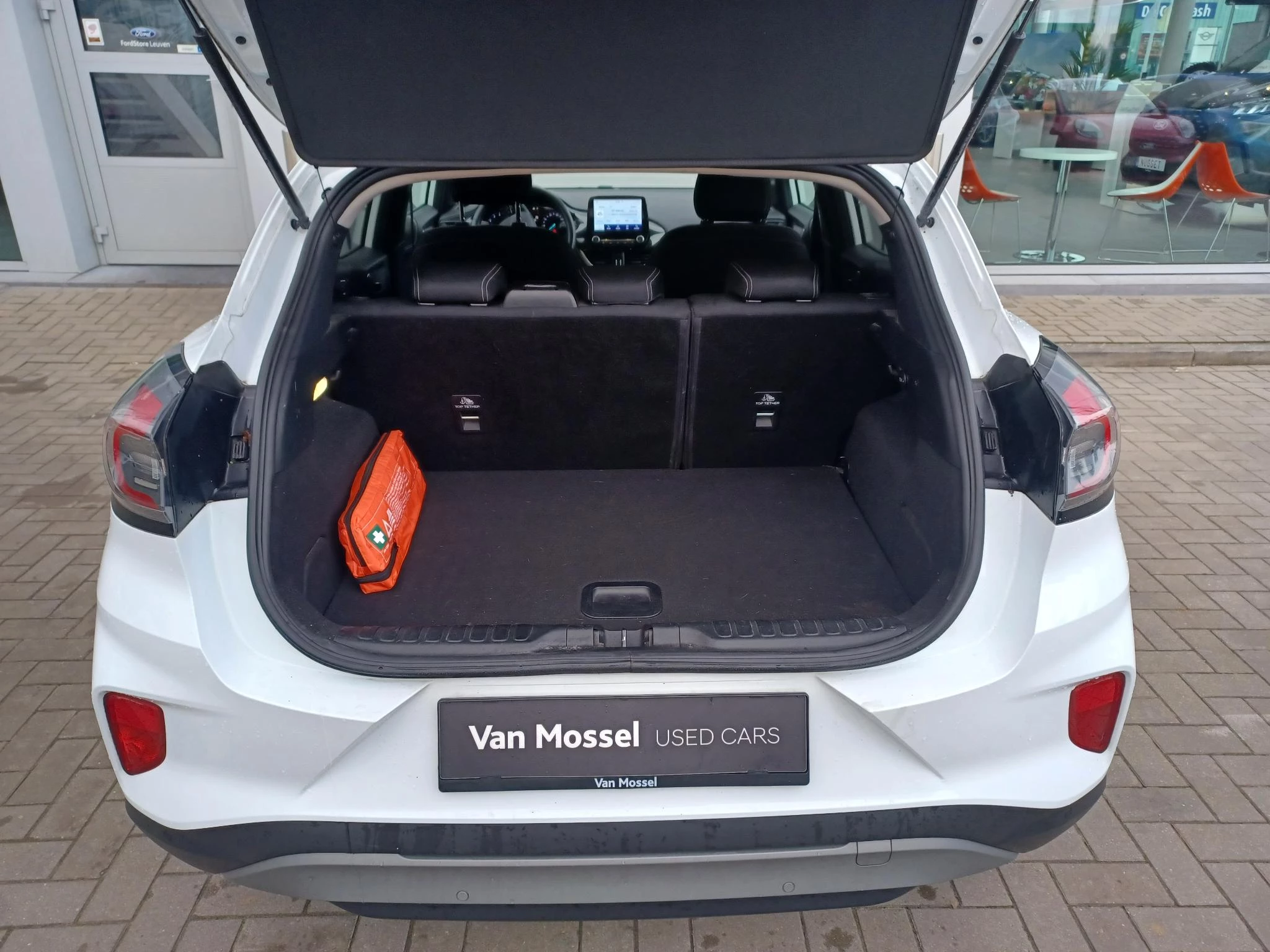 Ford Puma 1.0i Ecoboost mHEV 92kW Titanium