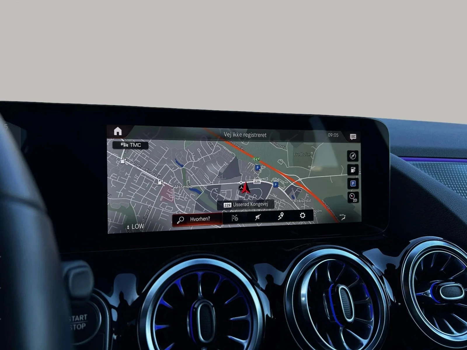 Mercedes-Benz-EQA-image-17