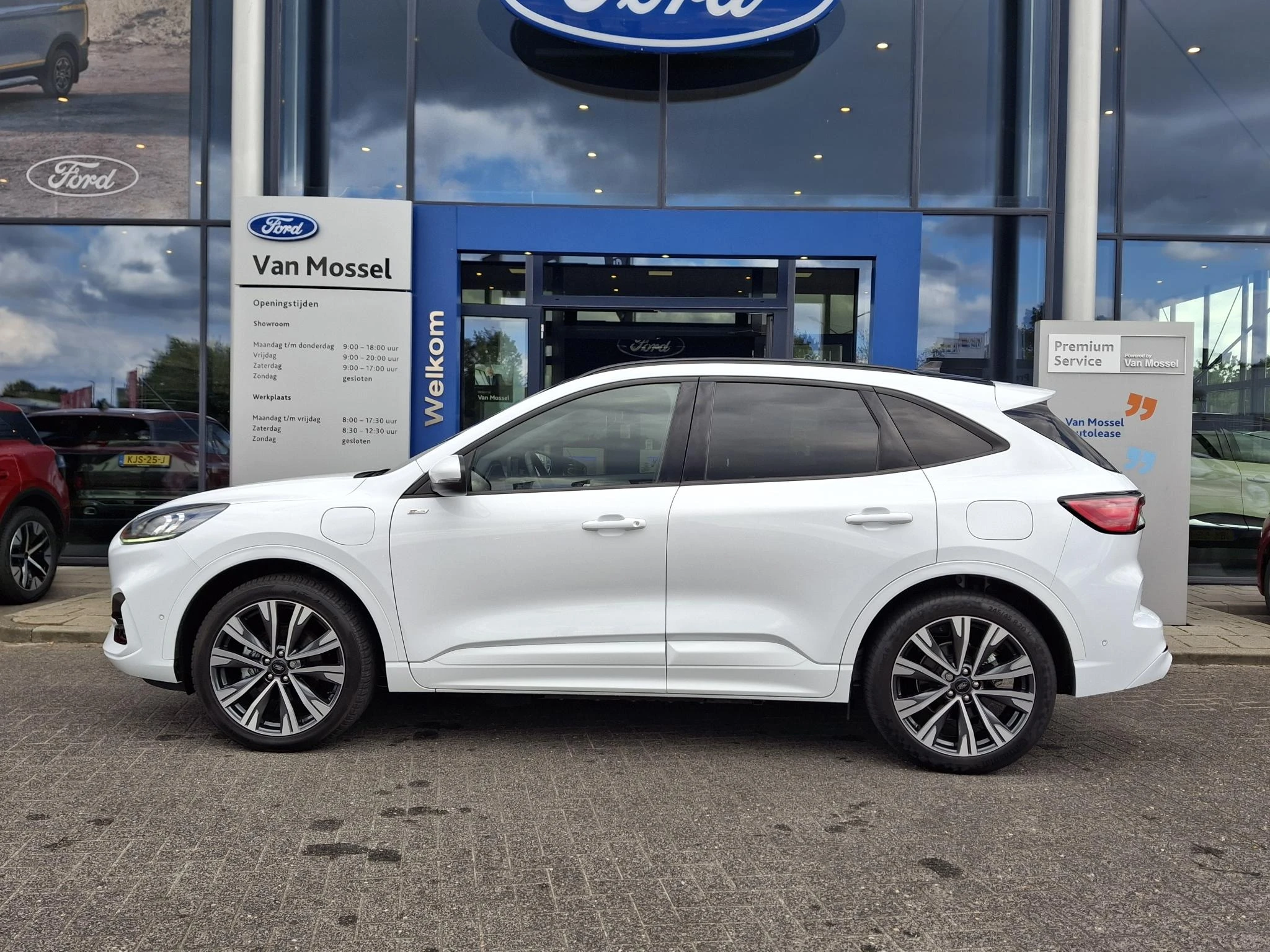 Ford Kuga 2.5 PHEV ST-Line X