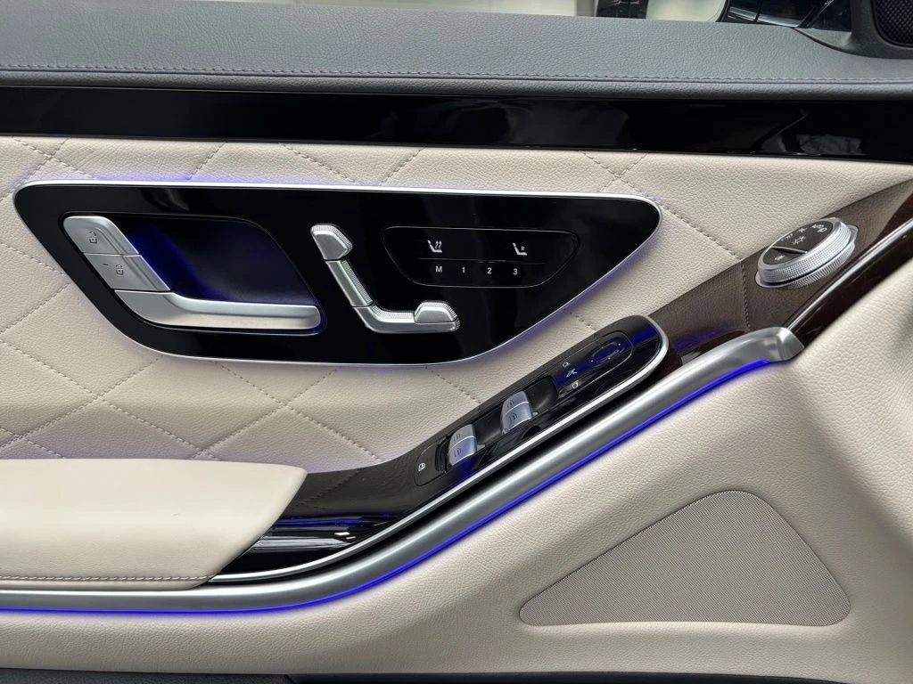 Mercedes-Benz-S-Klasse 450-image-8