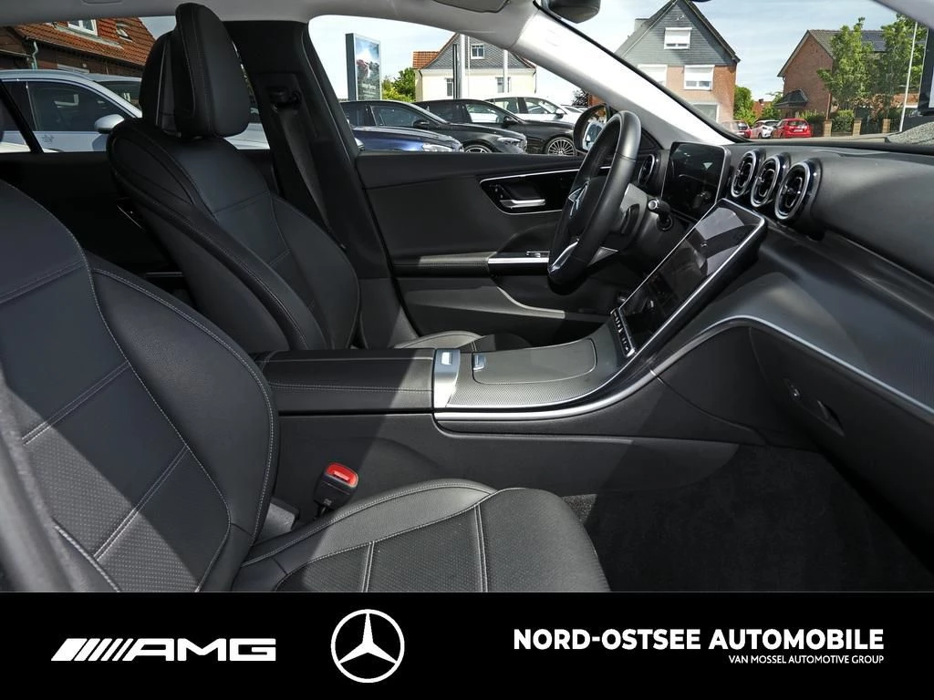 Mercedes-Benz C-Klasse 300 e T AVANTGARDE AHK DIGITAL LIGHT KAMERA AVANTGARDE