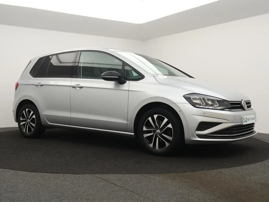 Volkswagen-Golf Sportsvan-image-19