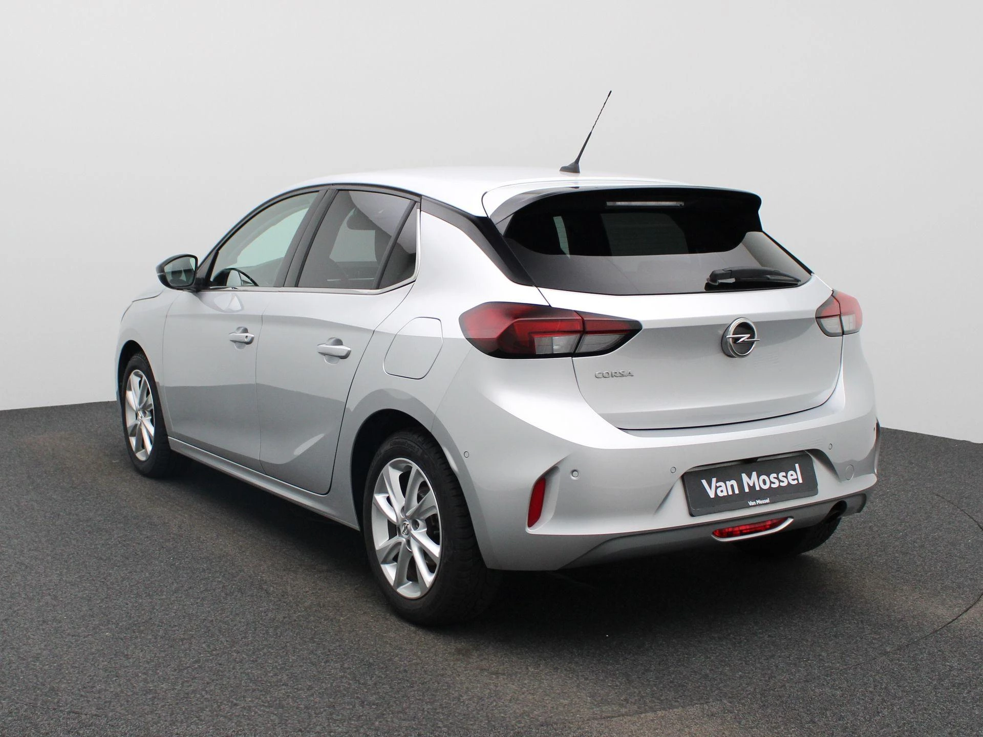 Opel-Corsa-image-1
